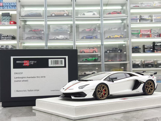 MAKEUP 1/18 Lamborghini Aventador SVJ White EML025F