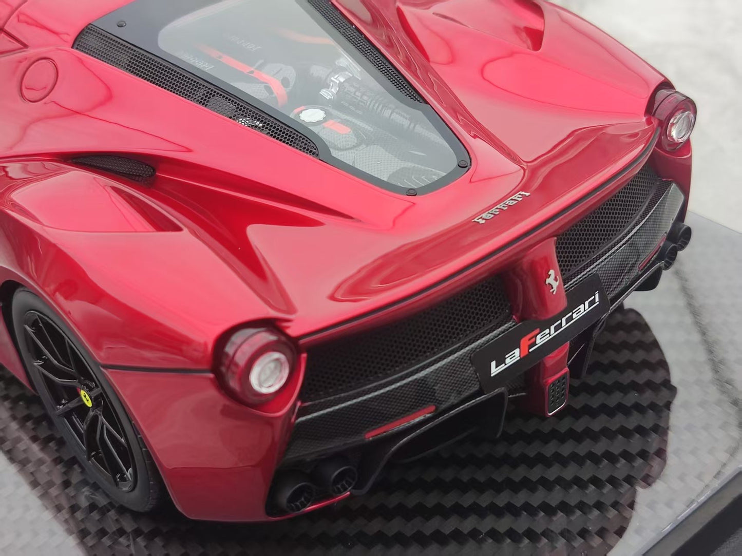 GAVIN 1/18 Ferrari LaFerrari Metallic Red GA003