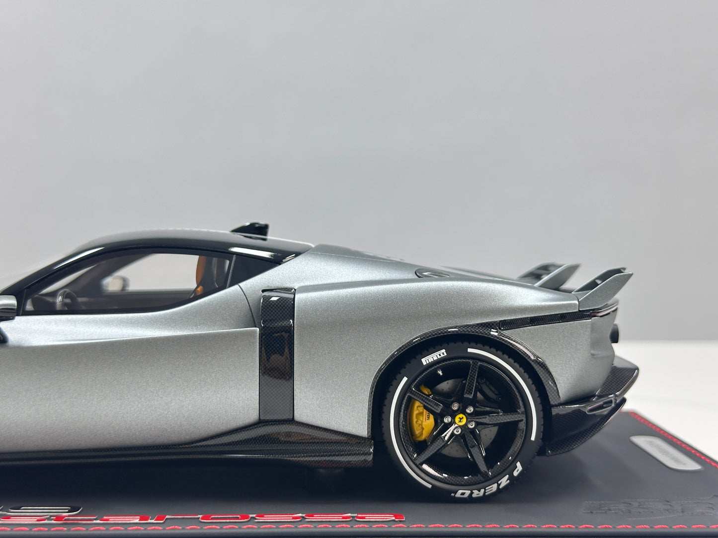 BBR 1/18 Ferrari Testarossa Assetto Fiorano – Matte Grey (Launch Color) with White Livery (P18276A)
