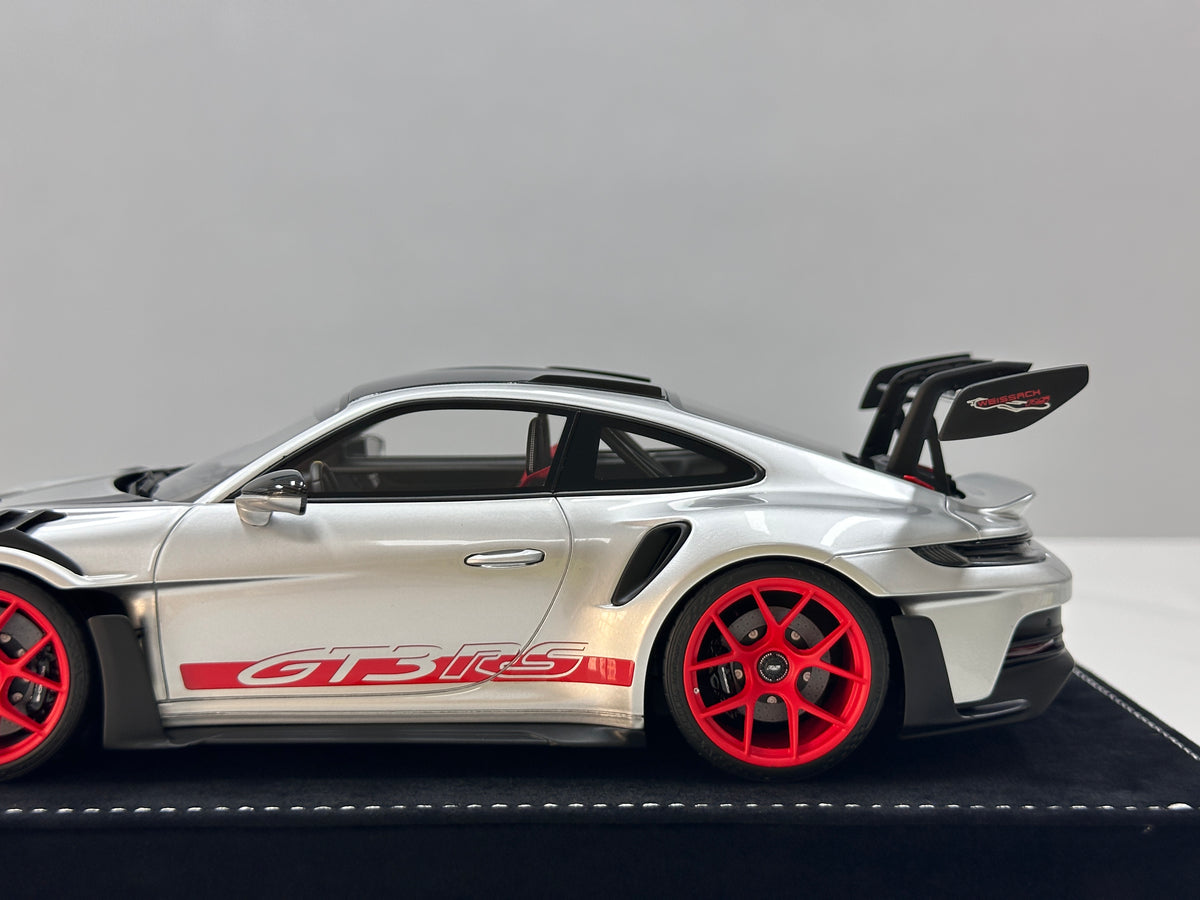 HH Model 1/18 Porsche 992 GT3 RS Silver with Red Wheels HH728