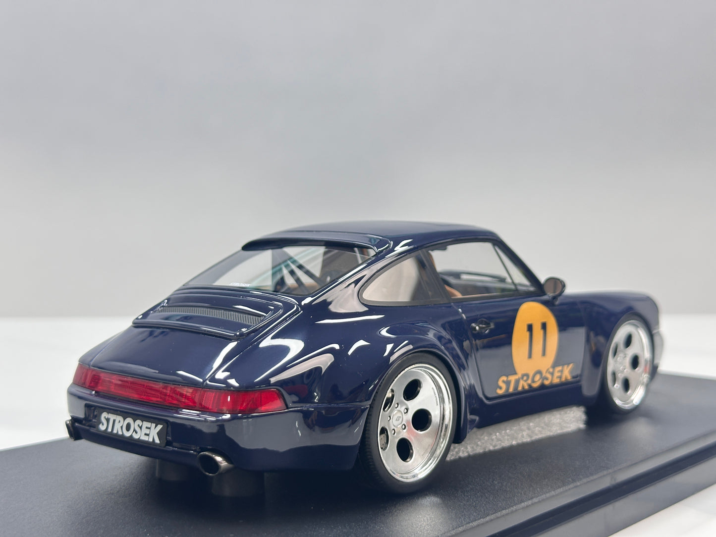 GT Spirit 1/18 Porsche Strosek Mega 30 Blue GT969