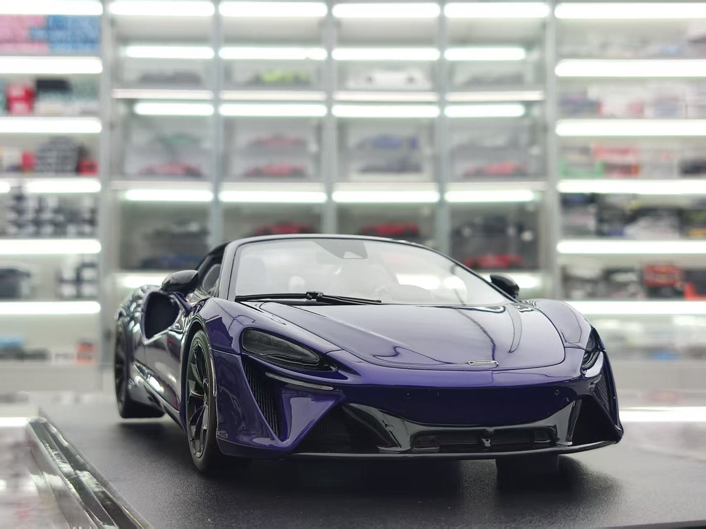 GT Spirit 1/18 McLaren ARTURA SPIDER LANTANA Purple Resin Car Model GT515