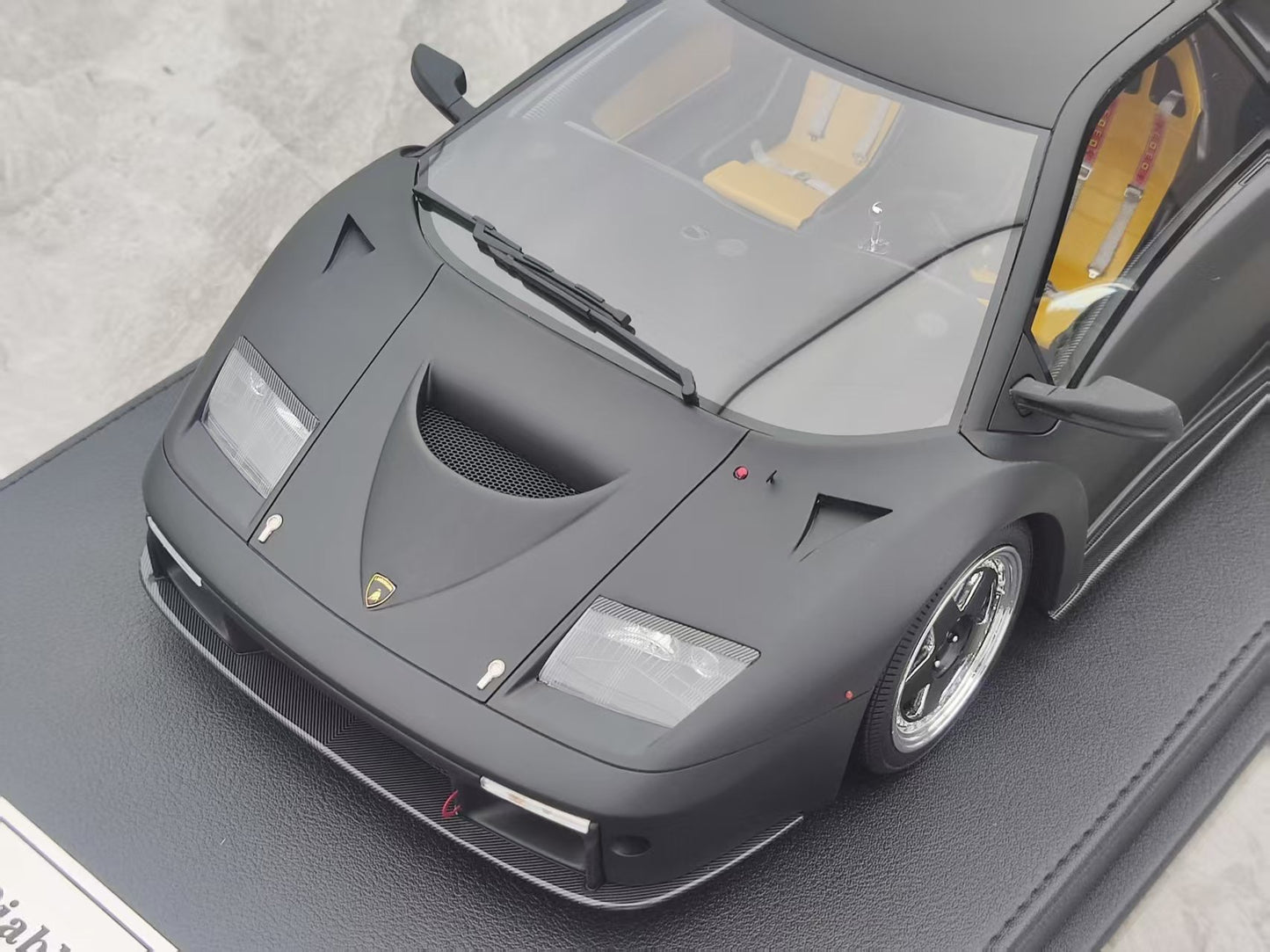 GL 1/12 Lamborghini Diablo GT Matte Black Simulated Car Model JS-GL010