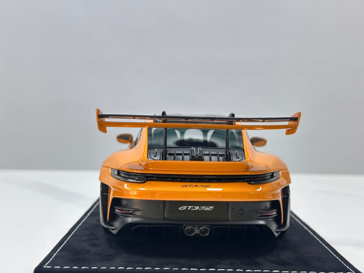 HH Model 1/18 Porsche 992 GT3 RS Volcano Orange HH729