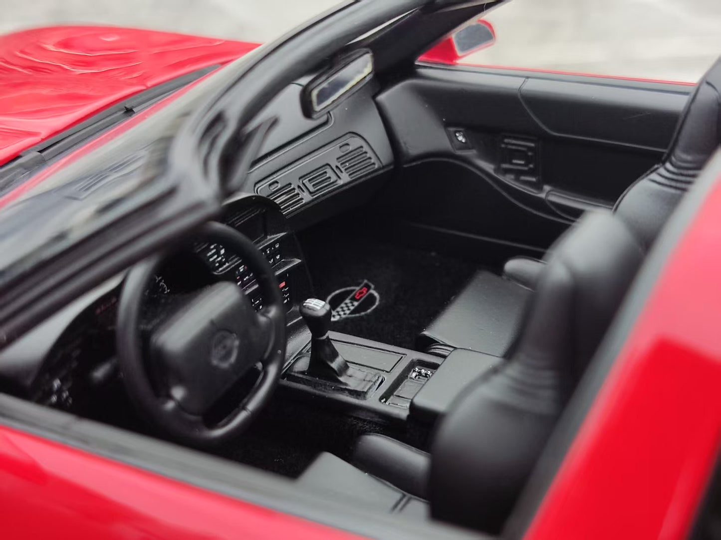 GT Spirit 1/18 Chevrolet Corvette C4 Torch, Red GT537