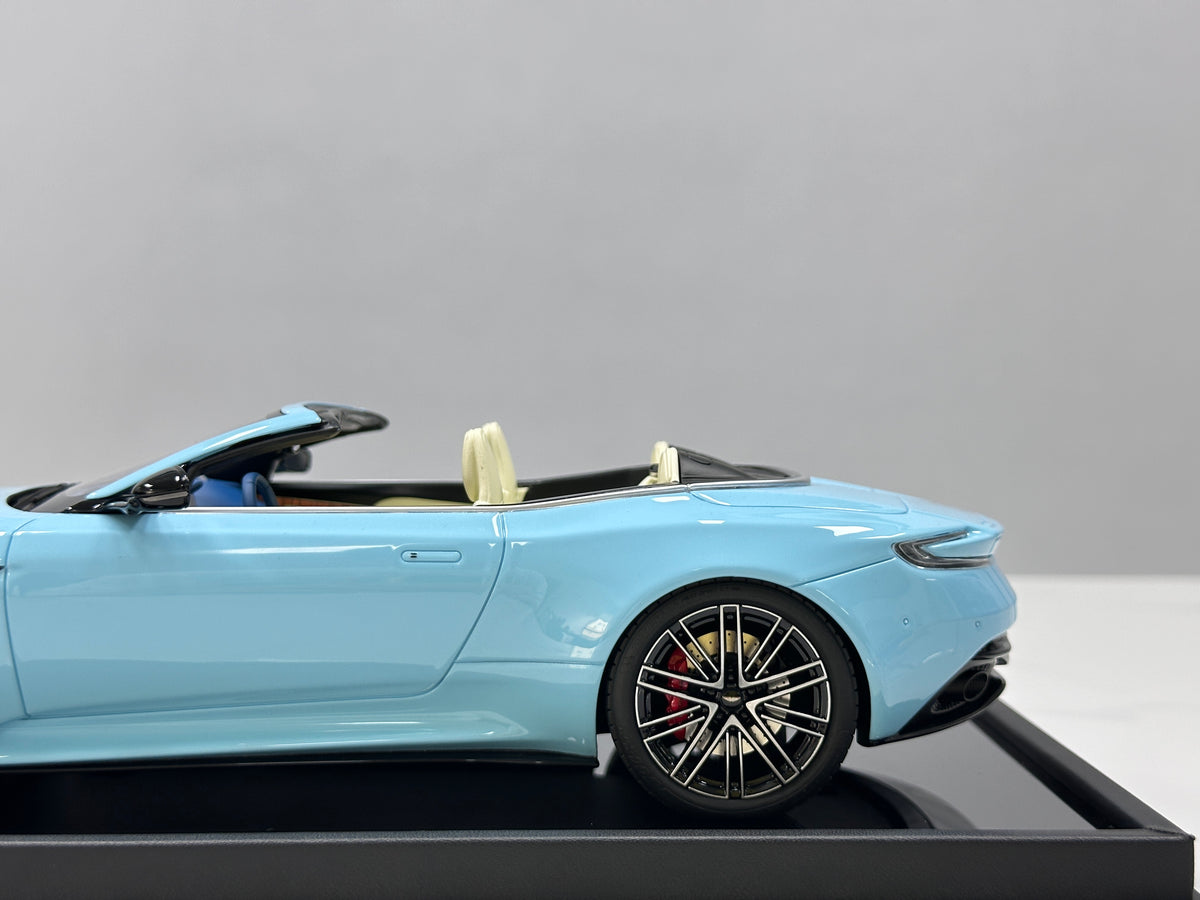 MOTORHELIX 1/18 Aston Martin DB12 Volante Convertible - Glass Blue (MH397)