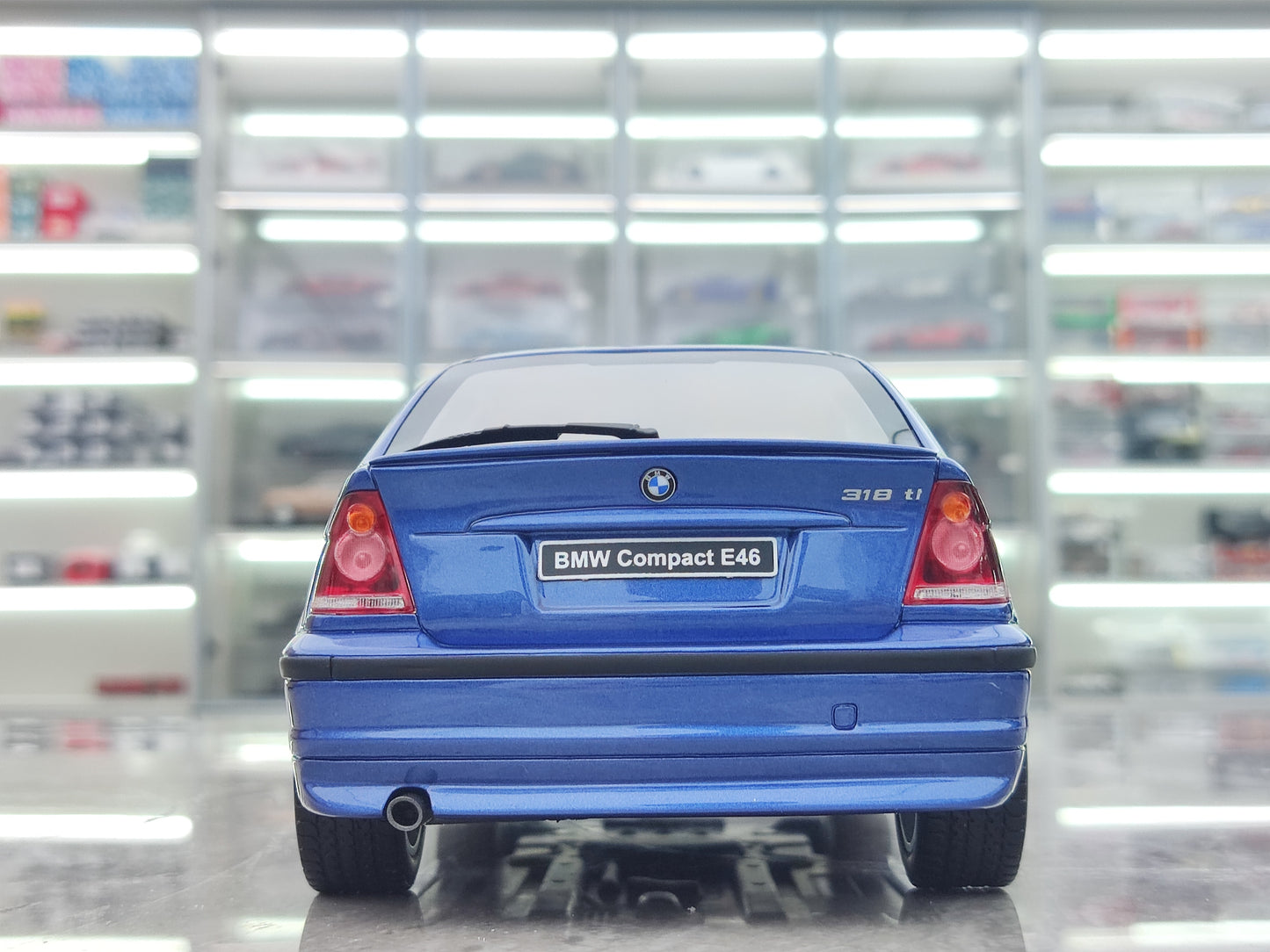 OTTO 1/18 BMW E46 318 TI COMPACT ESTORIL blue OT462