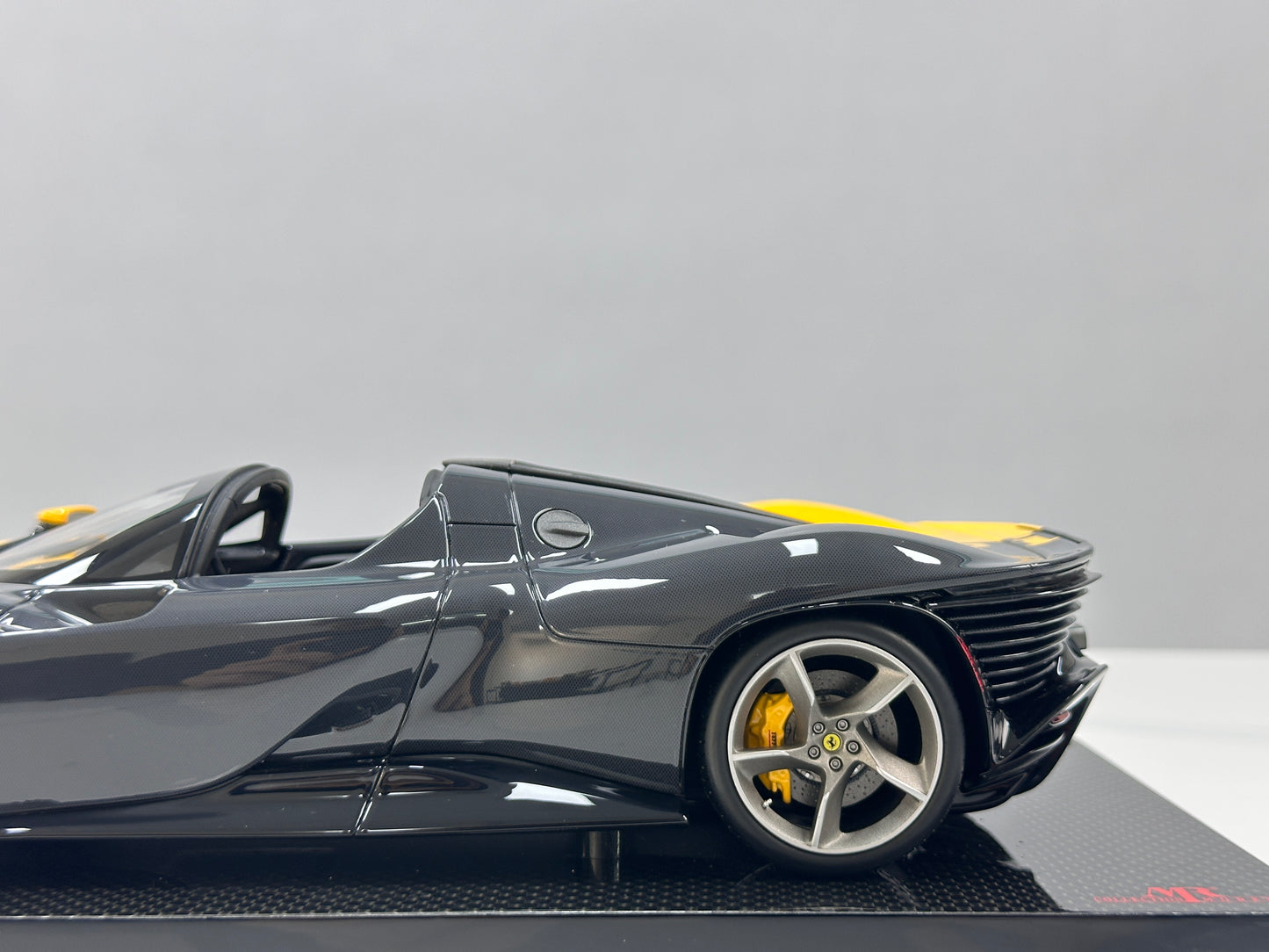 MR 1/18 Ferrari Icona Daytona SP3 Special Edition (599 Units) – Modena Yellow (FE036SE6)