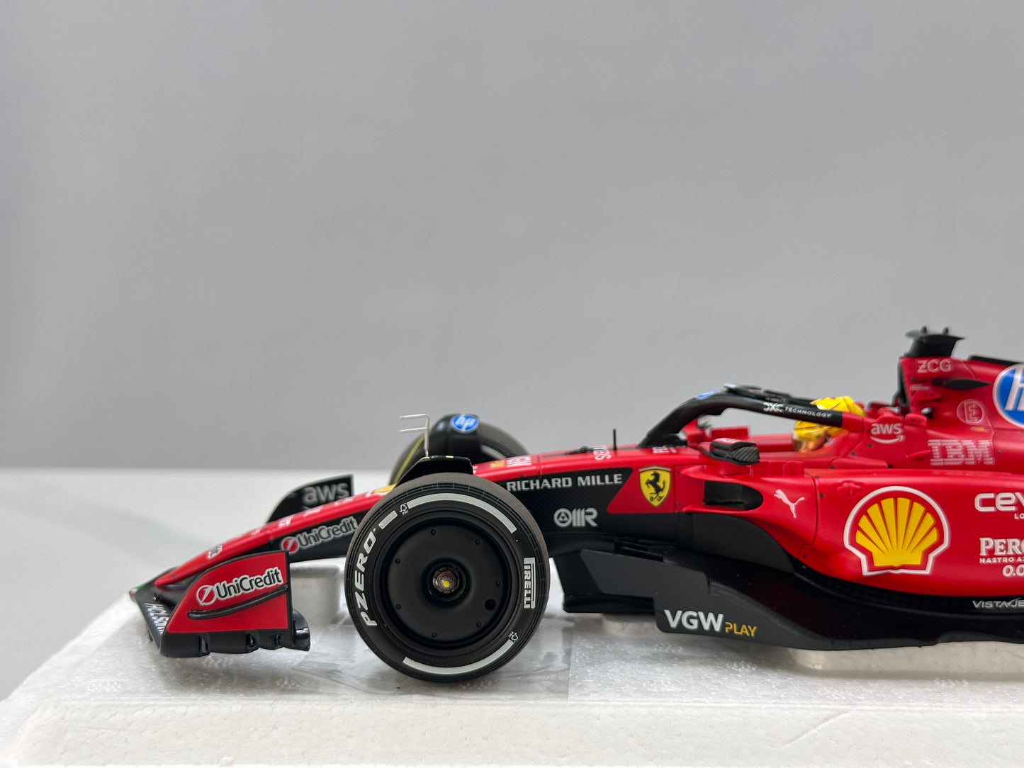 BBR 1/18 Ferrari SF-23 #44 Red BBR2318T44