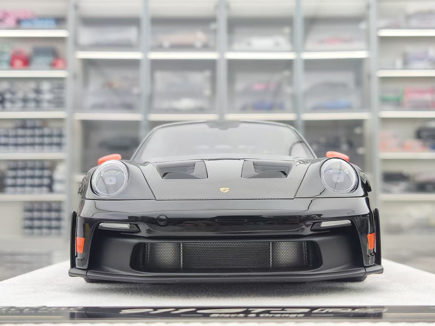 FuelMe 1/18 Porsche 992 GT3RS Black with Orange Decals FM18010LM-20