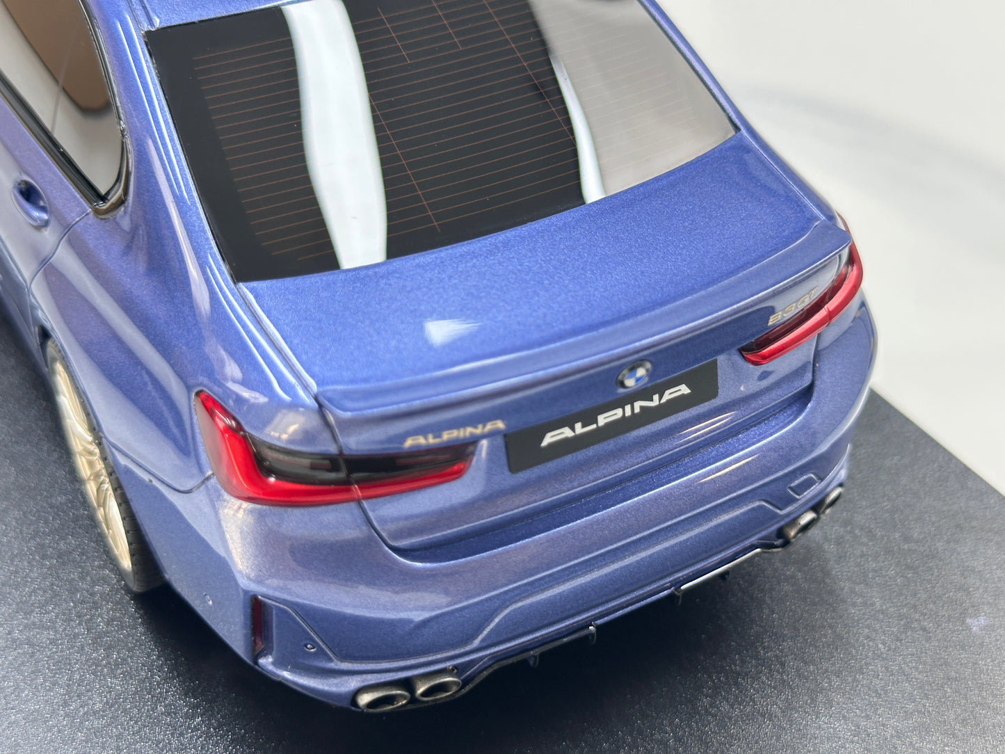 GT Spirit 1/18 Alpina B3 GT SALOON Blue GT543