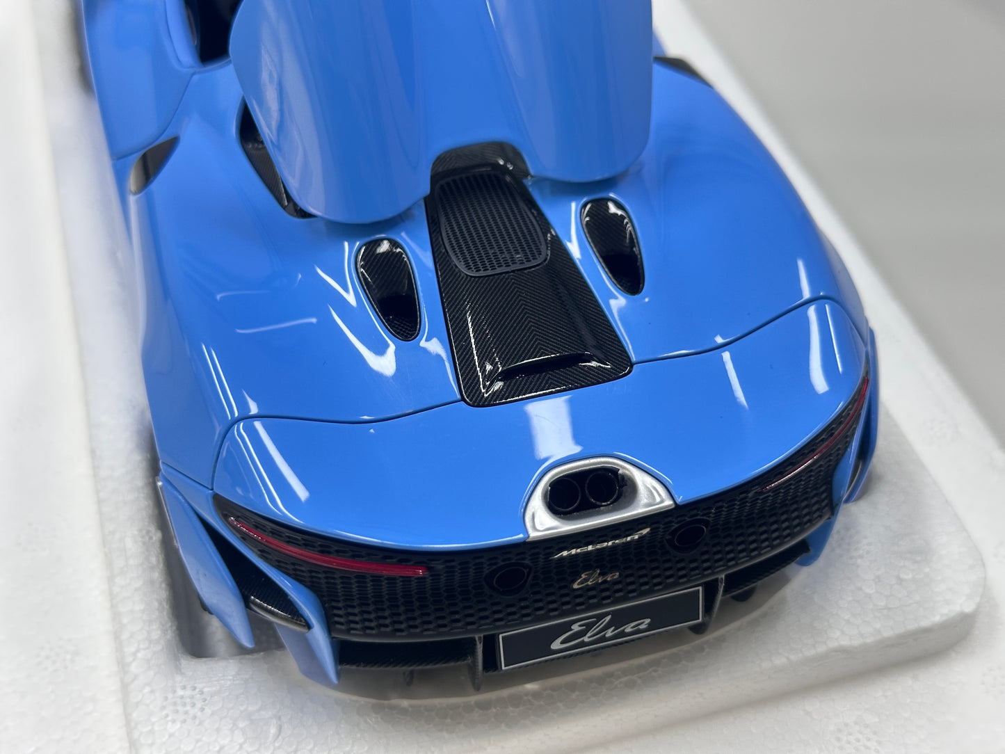 LCD 1/18 McLaren Elva Diecast Model – Sky Blue (LCD18015-BU)