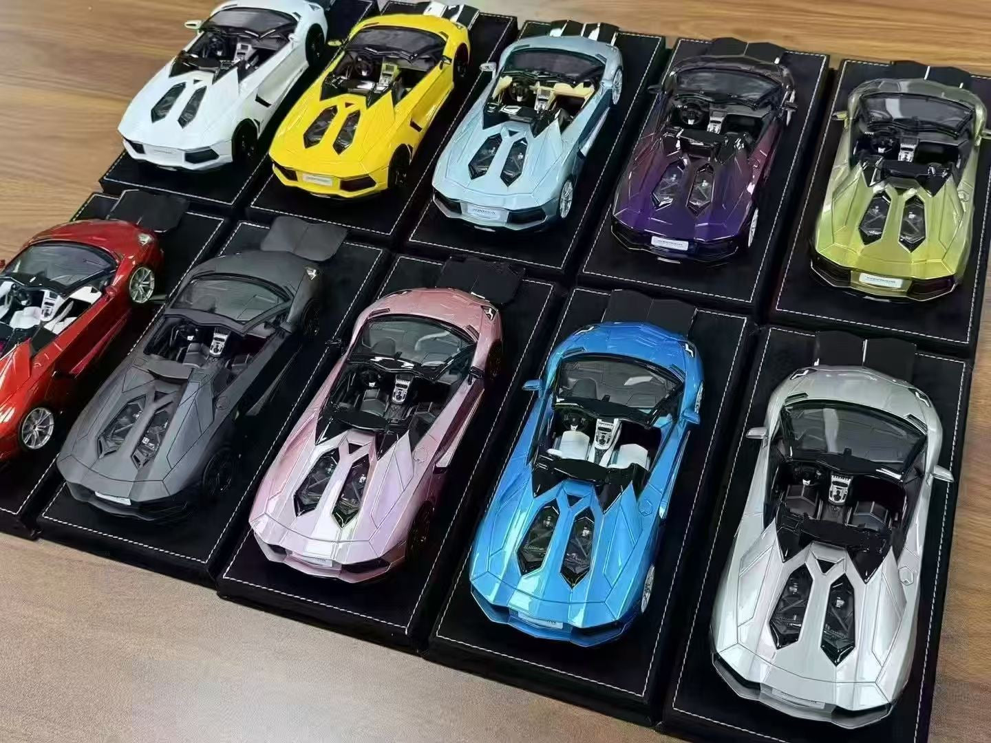 HH Model 1/18 Lamborghini LP700-4 Roadster Resin Car Model