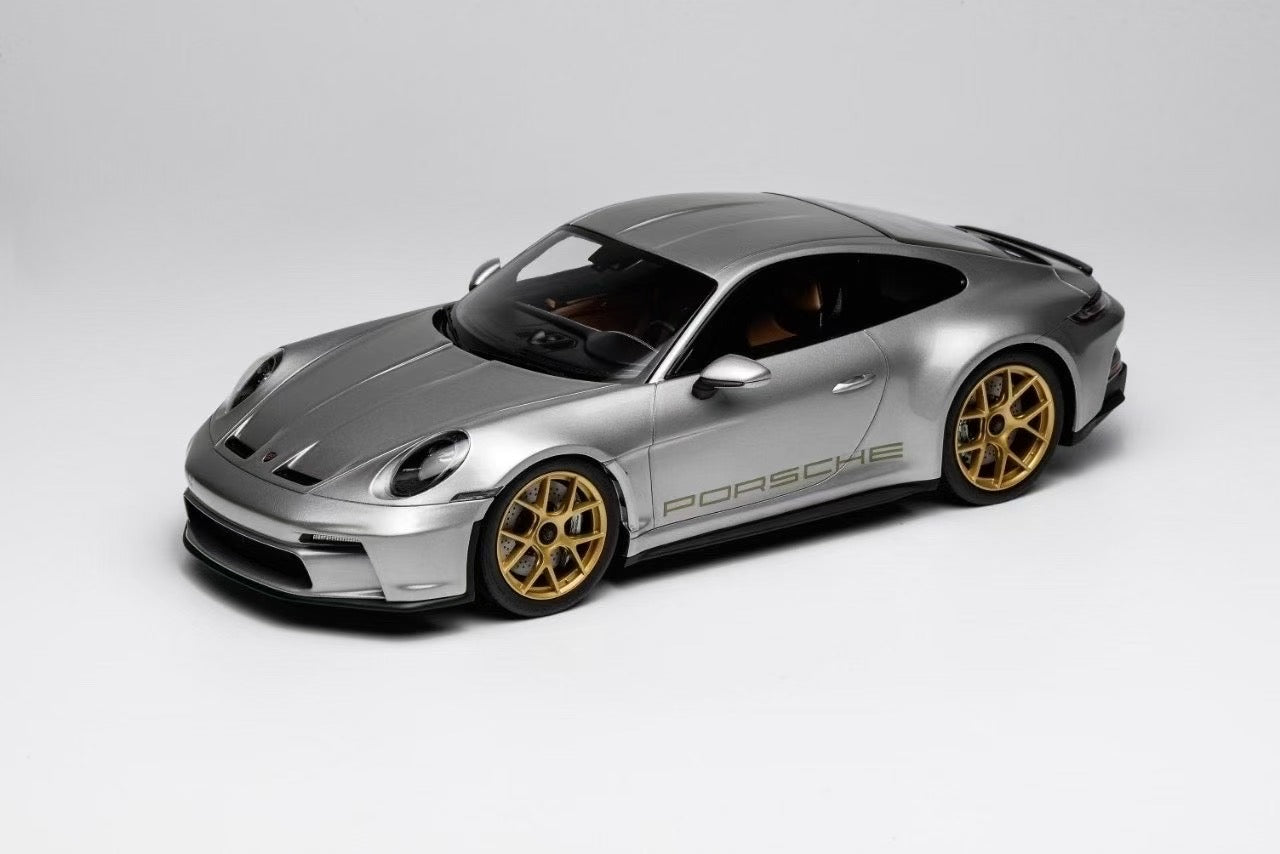 IVY 1/18 Porsche 911 S/T Limited Edition Car Model Collection