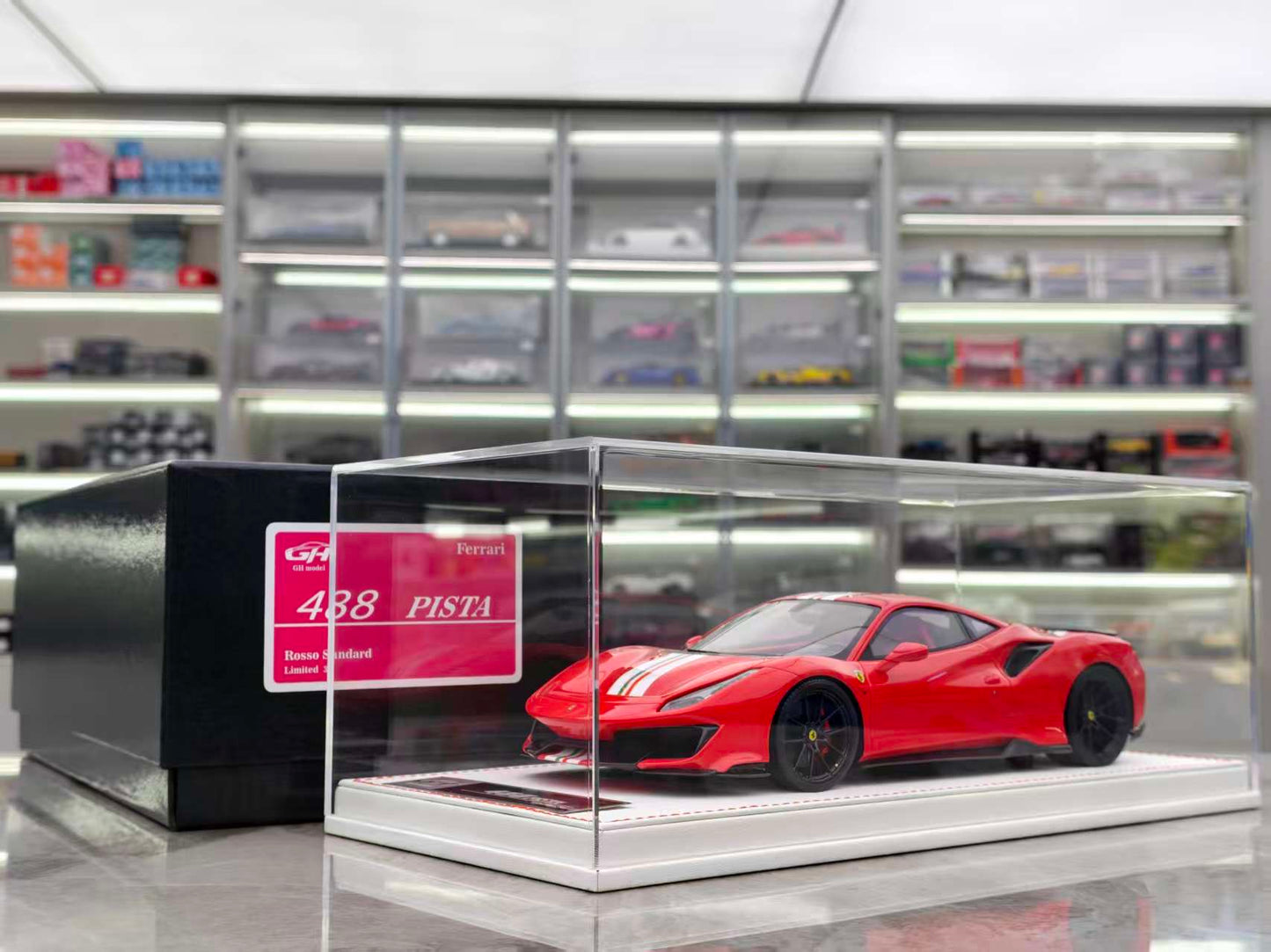 GH MODEL 1/18 Ferrari Novitec 488pista Standard Red GH005