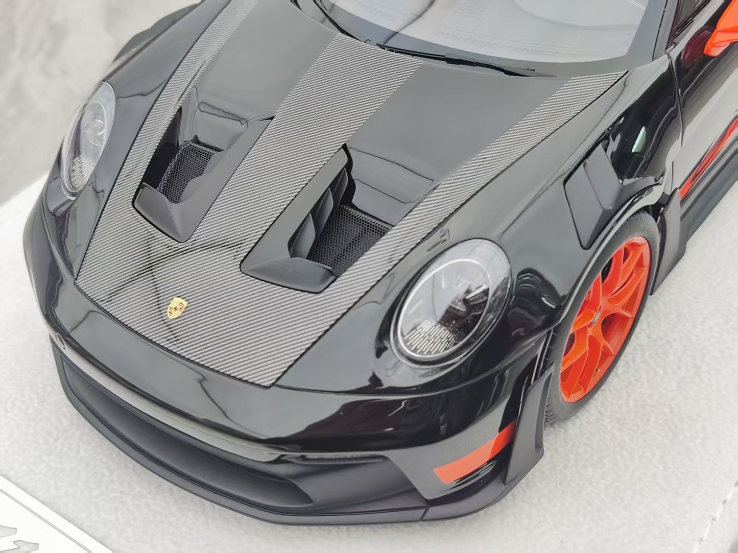 FuelMe 1/18 Porsche 992 GT3RS Black with Orange Decals FM18010LM-20