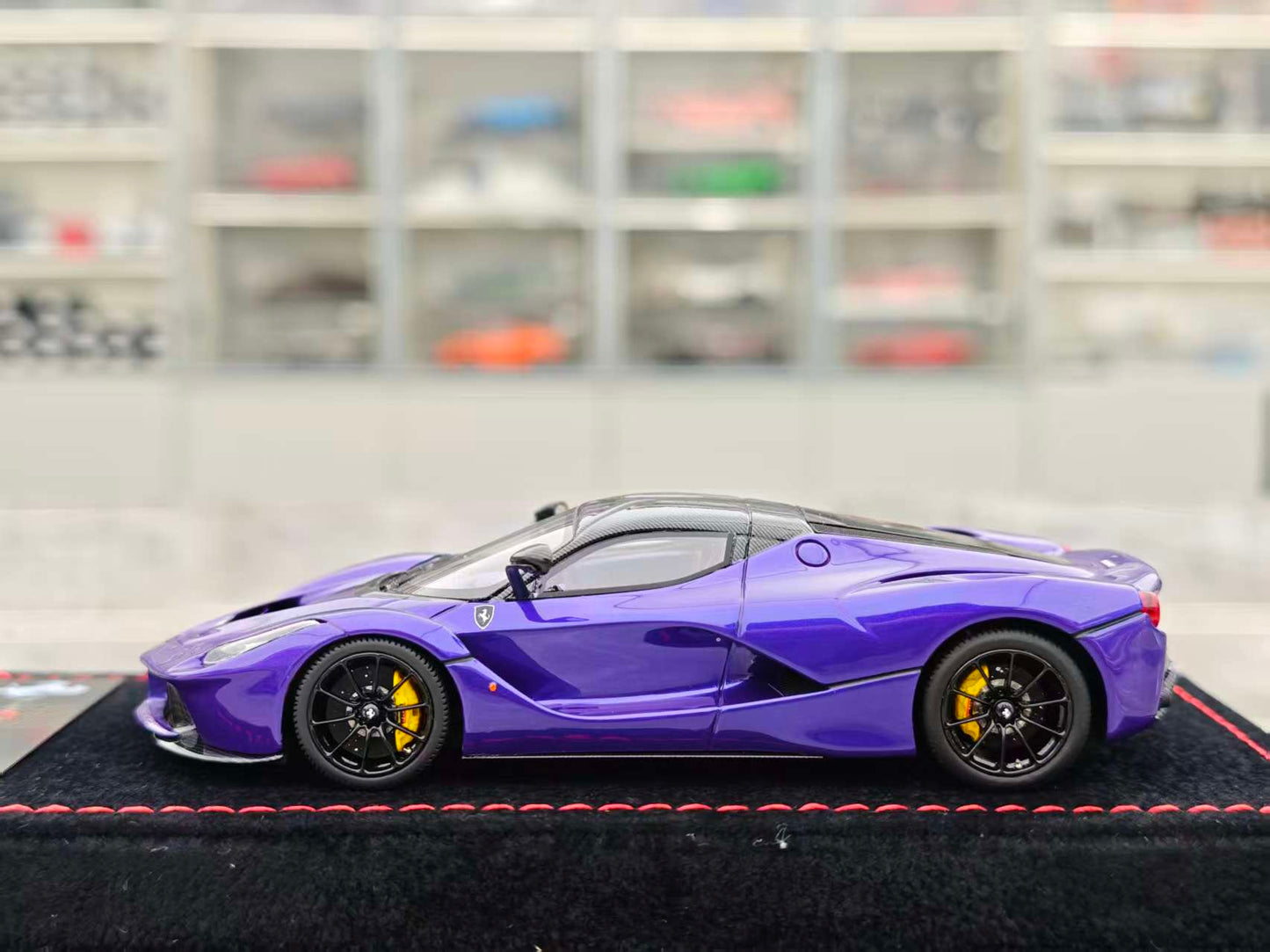 BBR 1/43 Ferrari LaFerrari Arabian Metallic Purple BBRC137DUCH