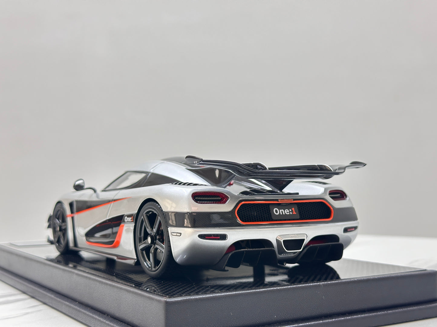 VMB 1/18 Koenigsegg ONE 1 Silver VMB058