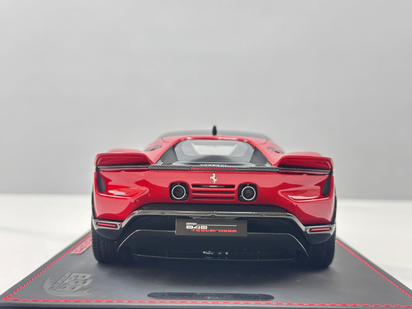 BBR 1/18 Ferrari 849 Testarossa Red P18275A