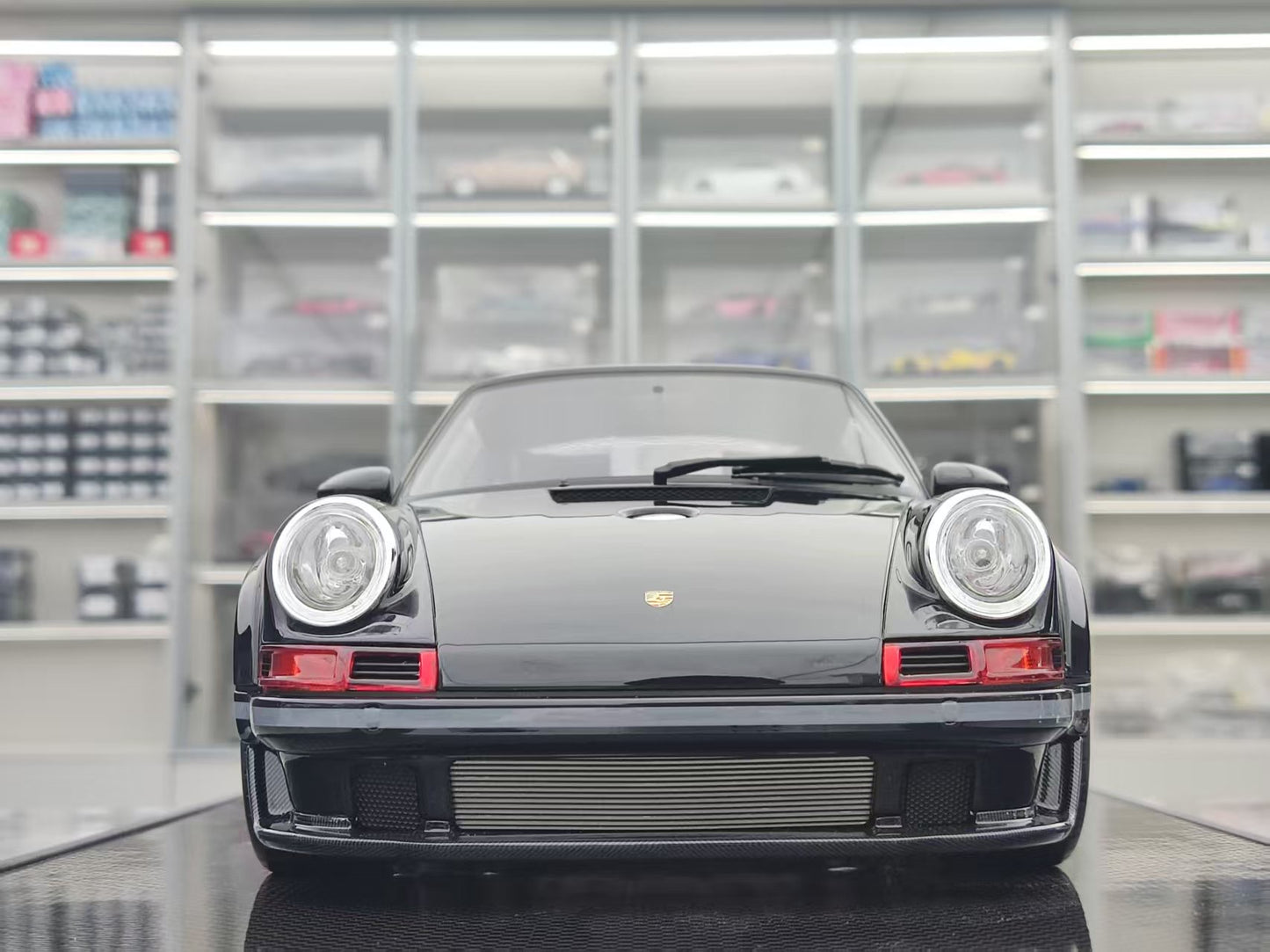 IVY 1/12 Porsche Singer DLS Black SM-IVY001