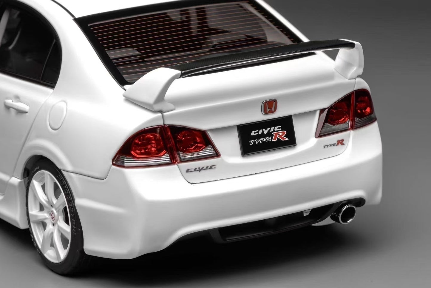 MOTORHELIX 1/18 Honda Civic Type R（FD2)2007 Facelift
