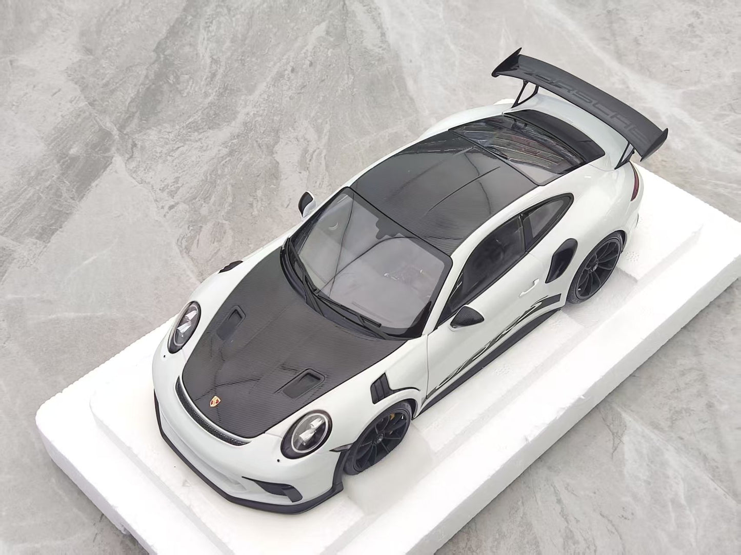 AUTO Art 1/18 Porsche 911 (991.2) GT3 RS White 78176
