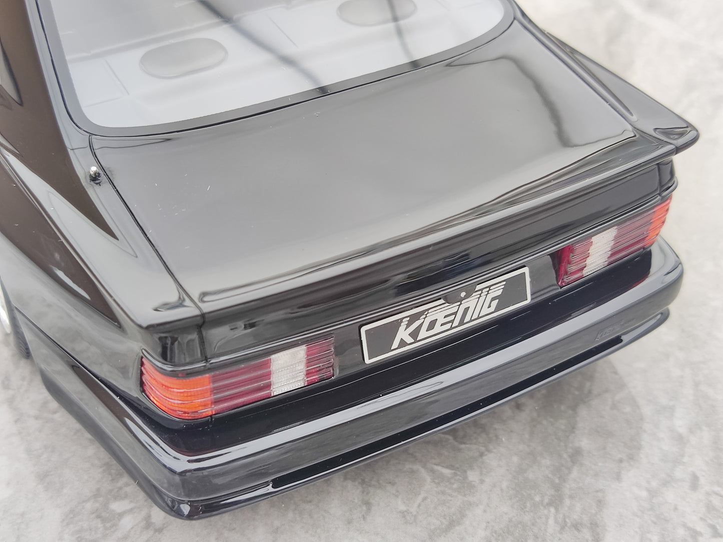 OTTO 1/18 Mercedes SPECIALS 560 Obsidian Black OT1134