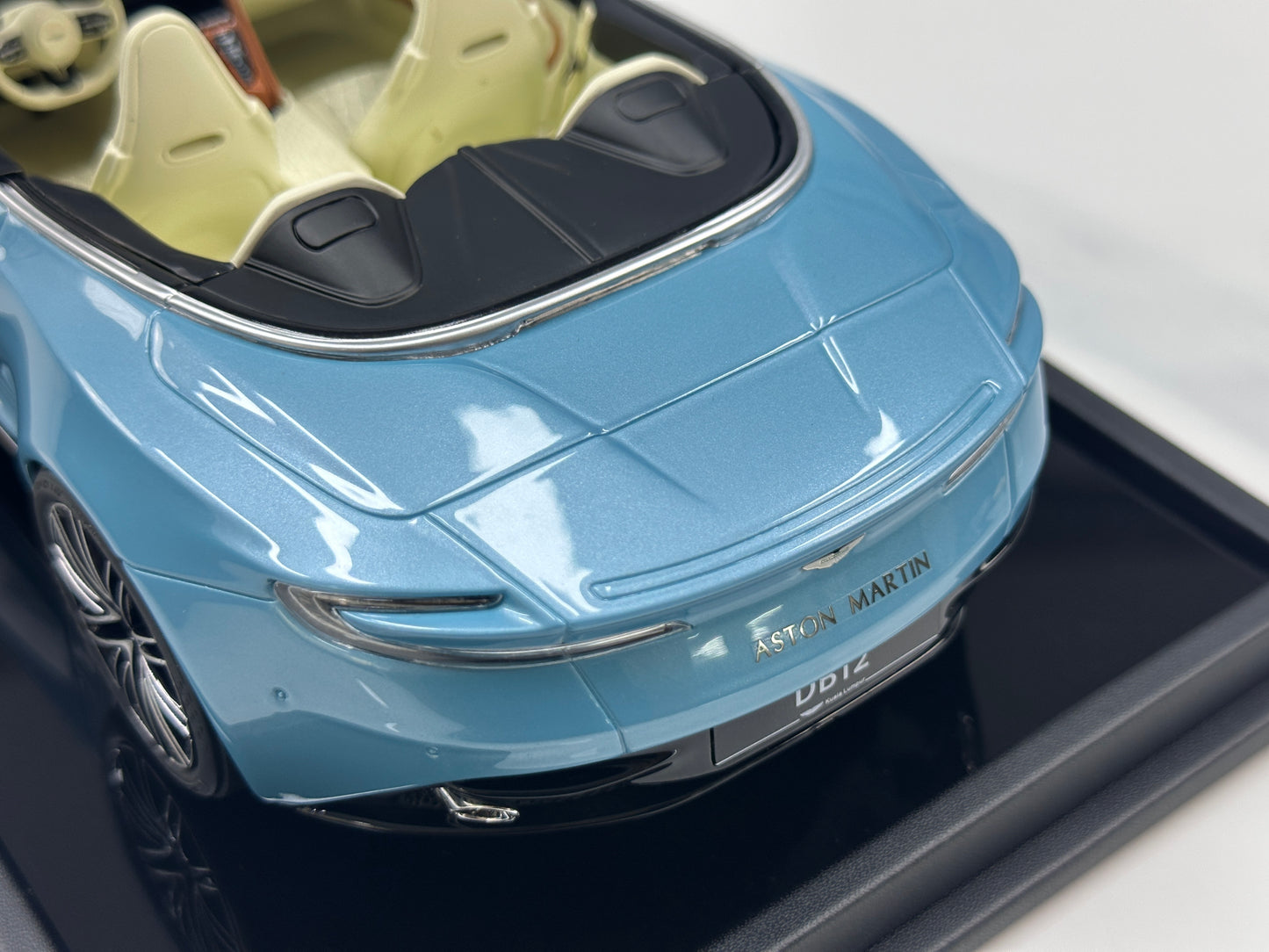 Xiaoguang Model & MotorHelix 1/18 Aston Martin DB12 Volante Convertible – Caribbean Blue (MH384)