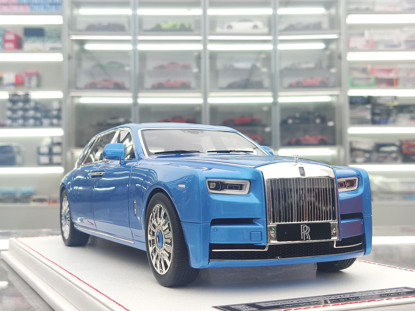 SC 1/18 Rolls-Royce Phantom VIII Blue Resin Car Model JS-SC001