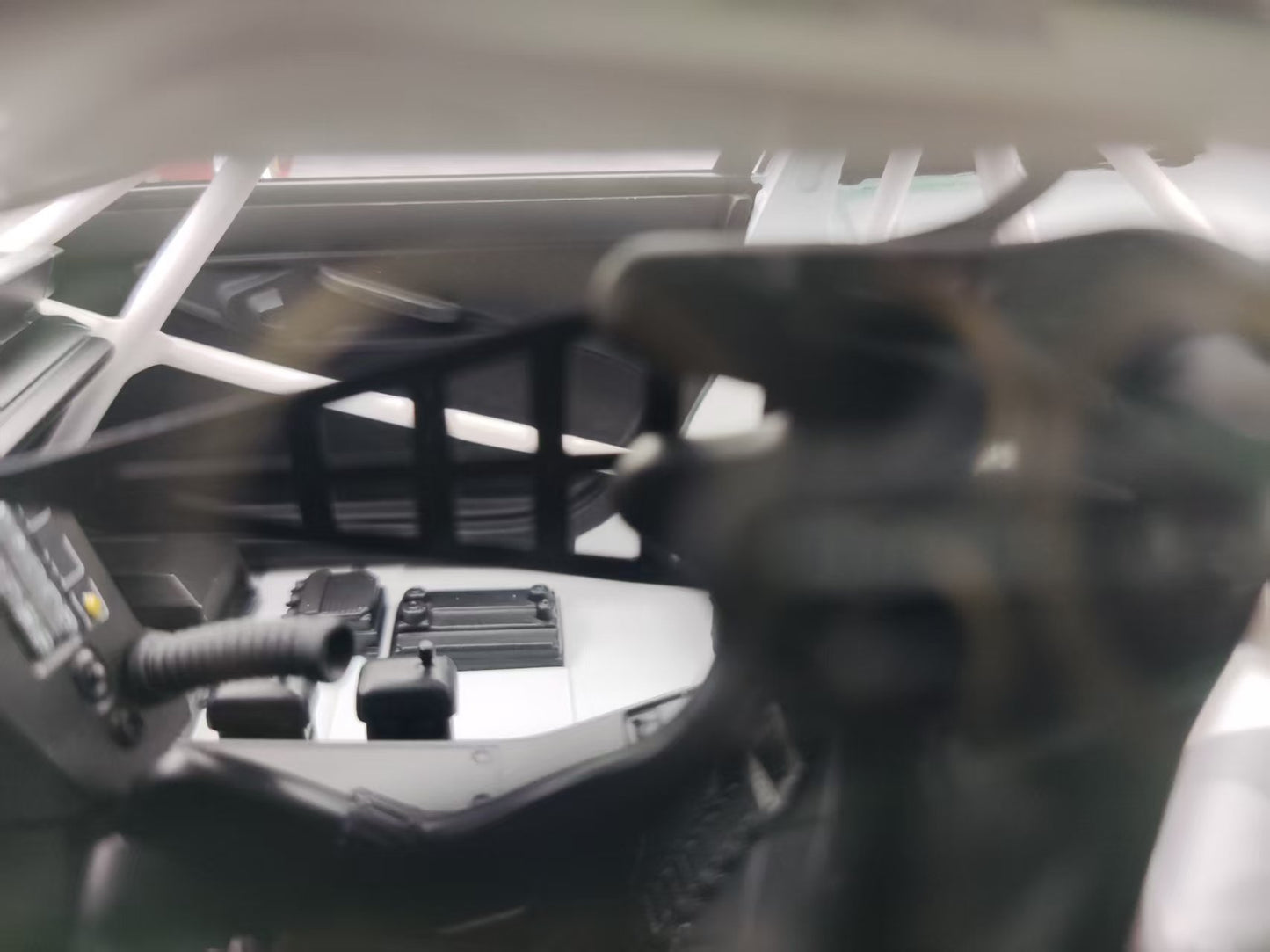 TopSpeed 1/18 Porsche 911 GT3 R (992) #77 AO Racing Green Dinosaur TS0684