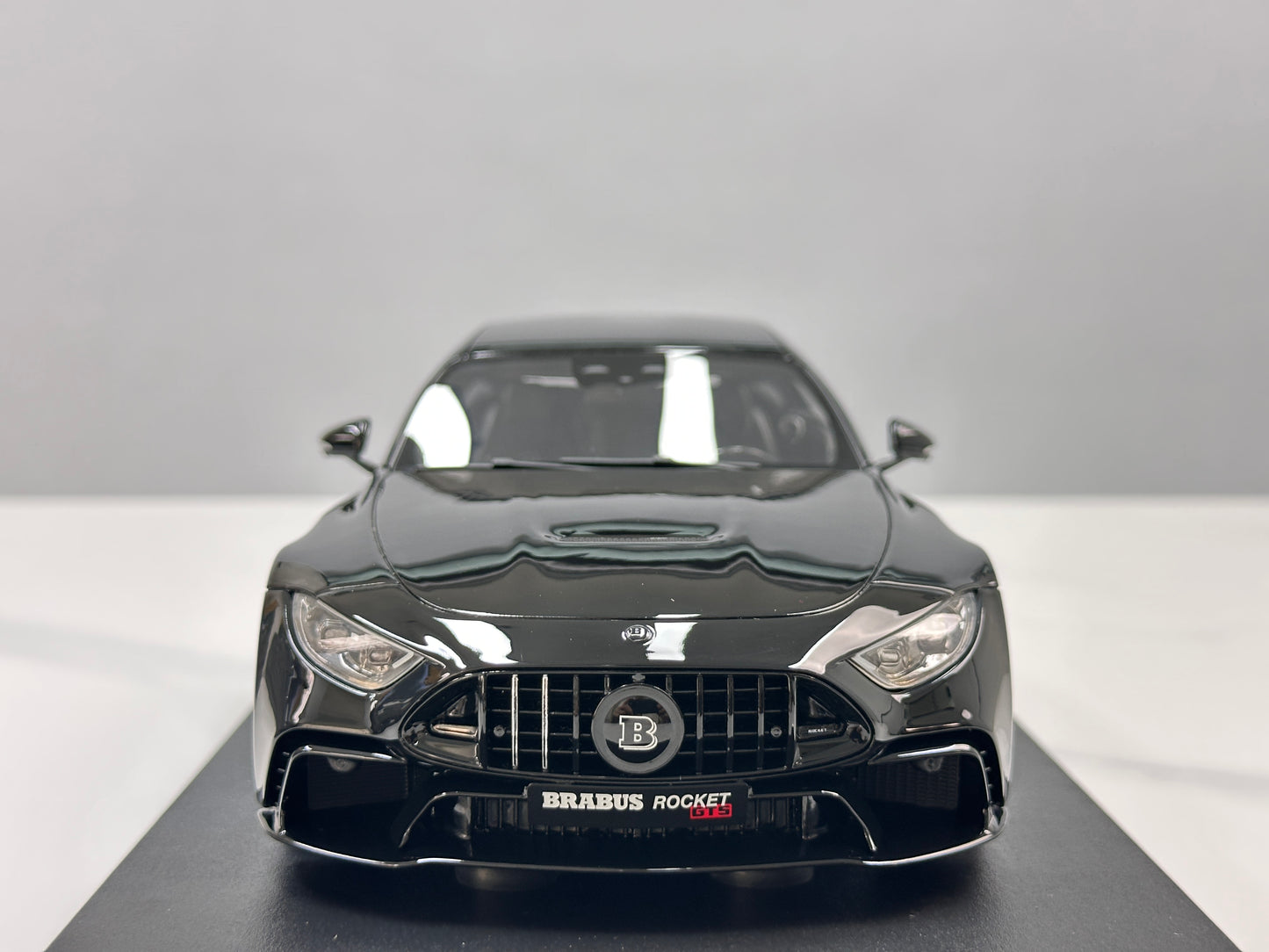 GT Spirit 1/18 Brabus Rockt GTS Black GT544