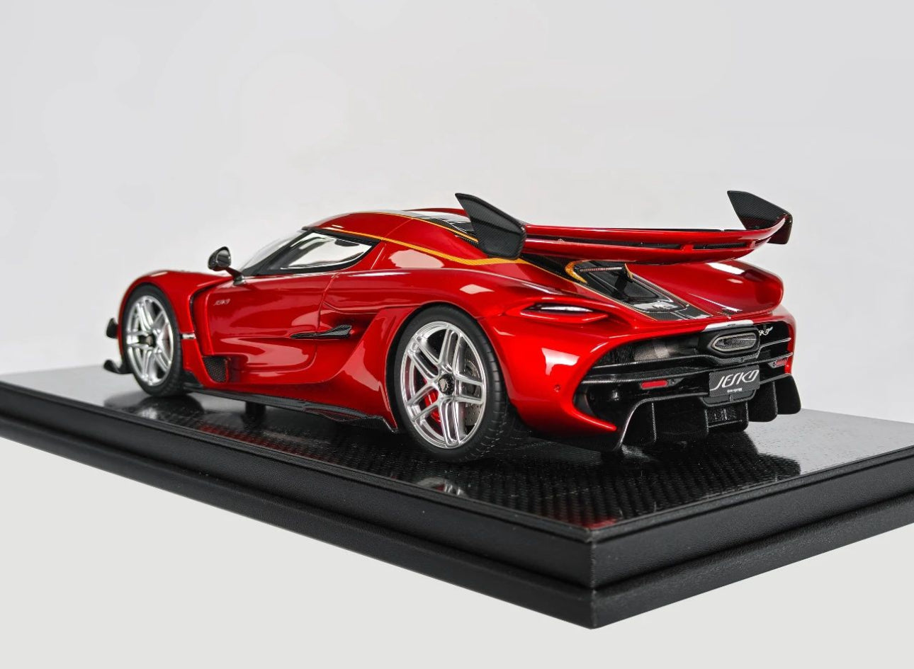 Frontiart 1/18 Koenigsegg Jesko Candy Red simulated car model