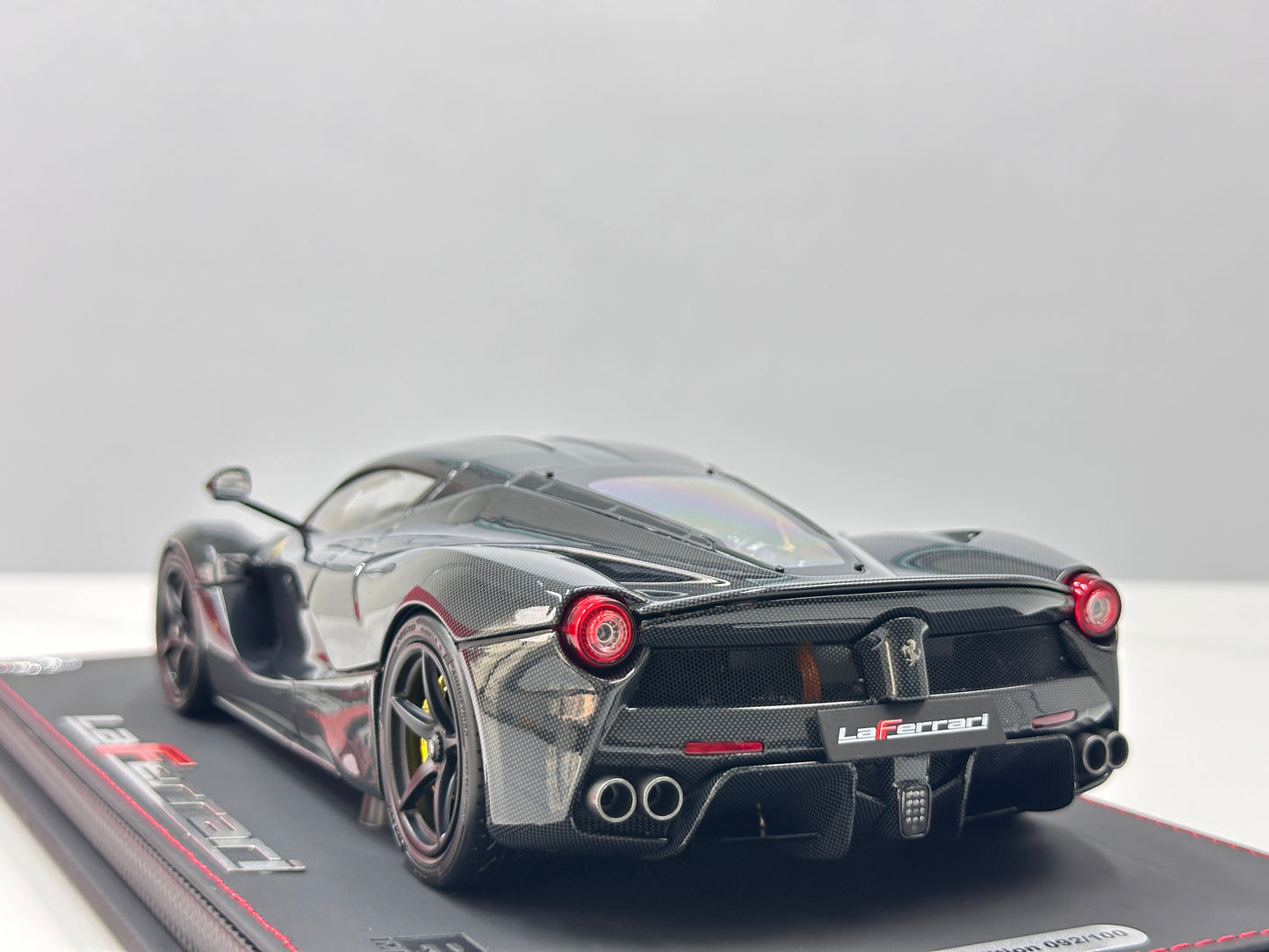 BBR 1/18 Ferrari LaFerrari Alloy Alloy Full Opening Leather Sole Black Knight BBR182244
