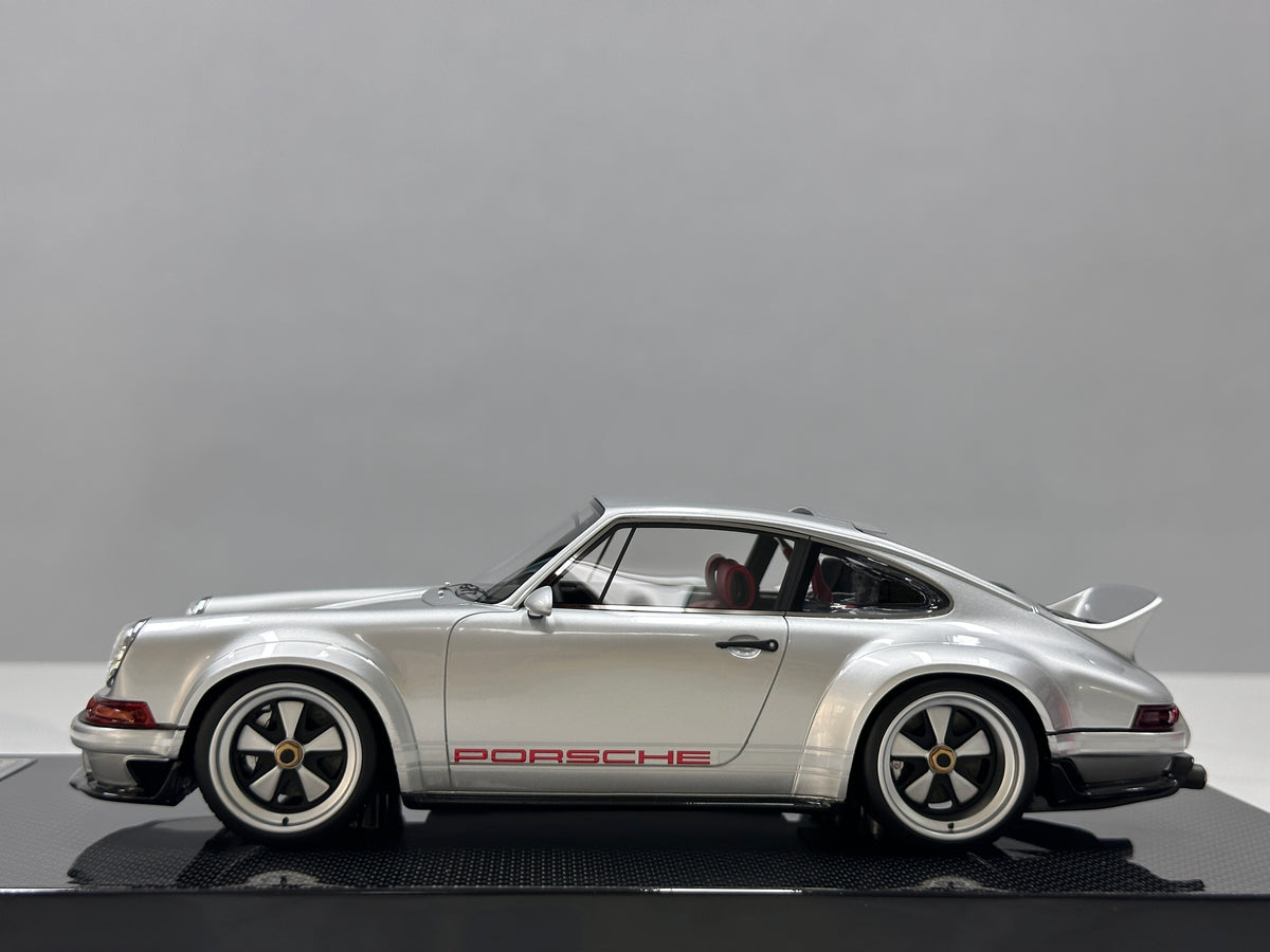 Dino Model 1/18 Porsche Singer DLS Silver DC007