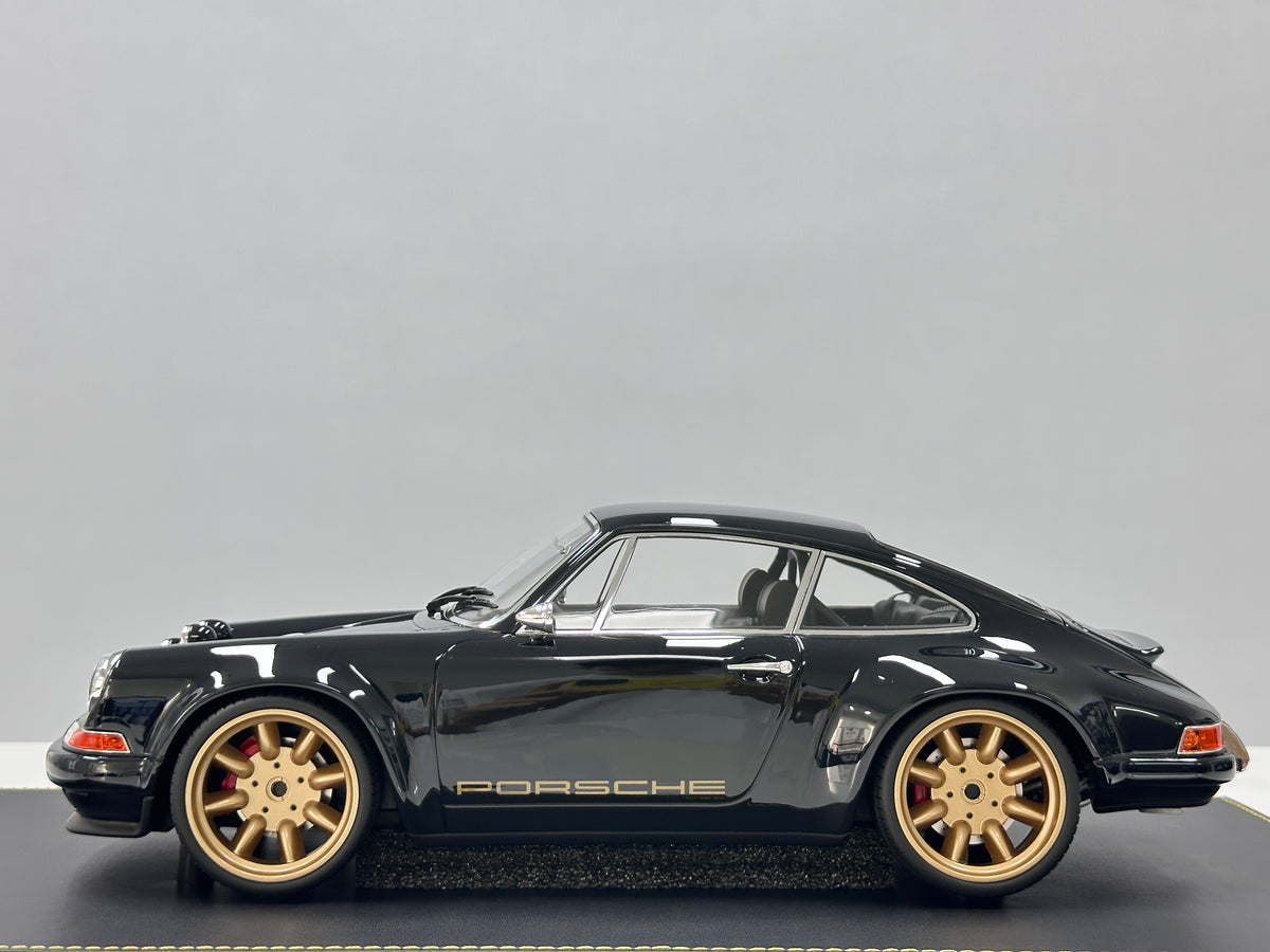 IVY 1/12 Porsche Singer Black/Gold Wheels IVY246