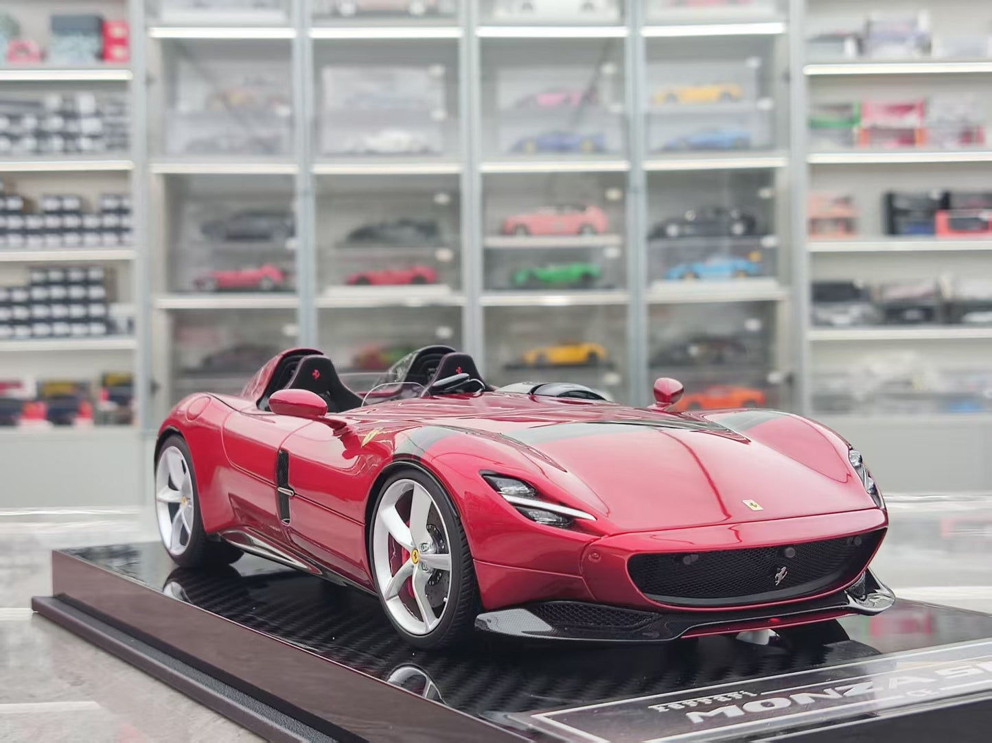 CE 1/18 Ferrari Monza SP2 Metal Red CE007