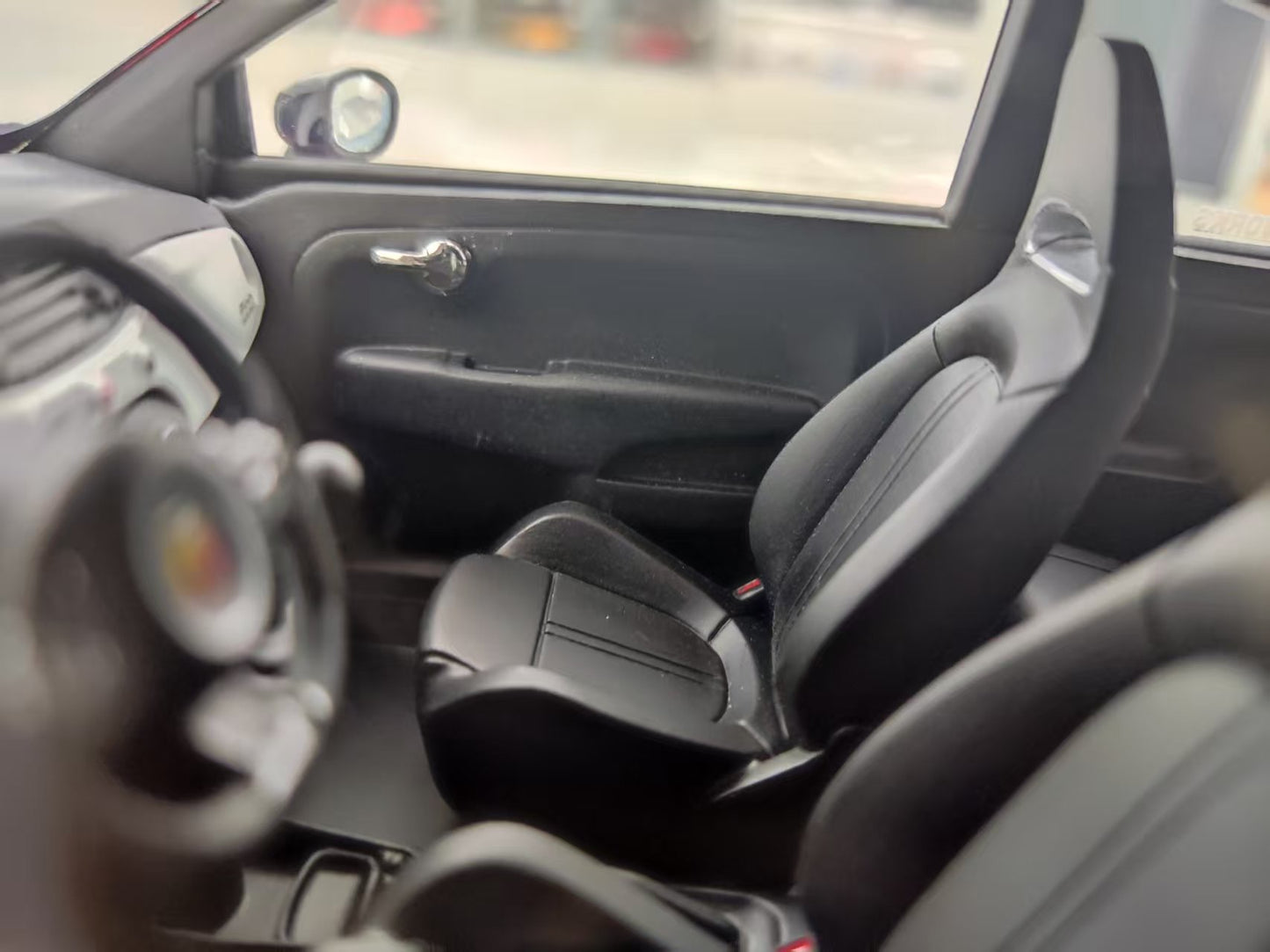 Topspeed 1/18 Abarth LB-WORKS 595, Red (TS0613)