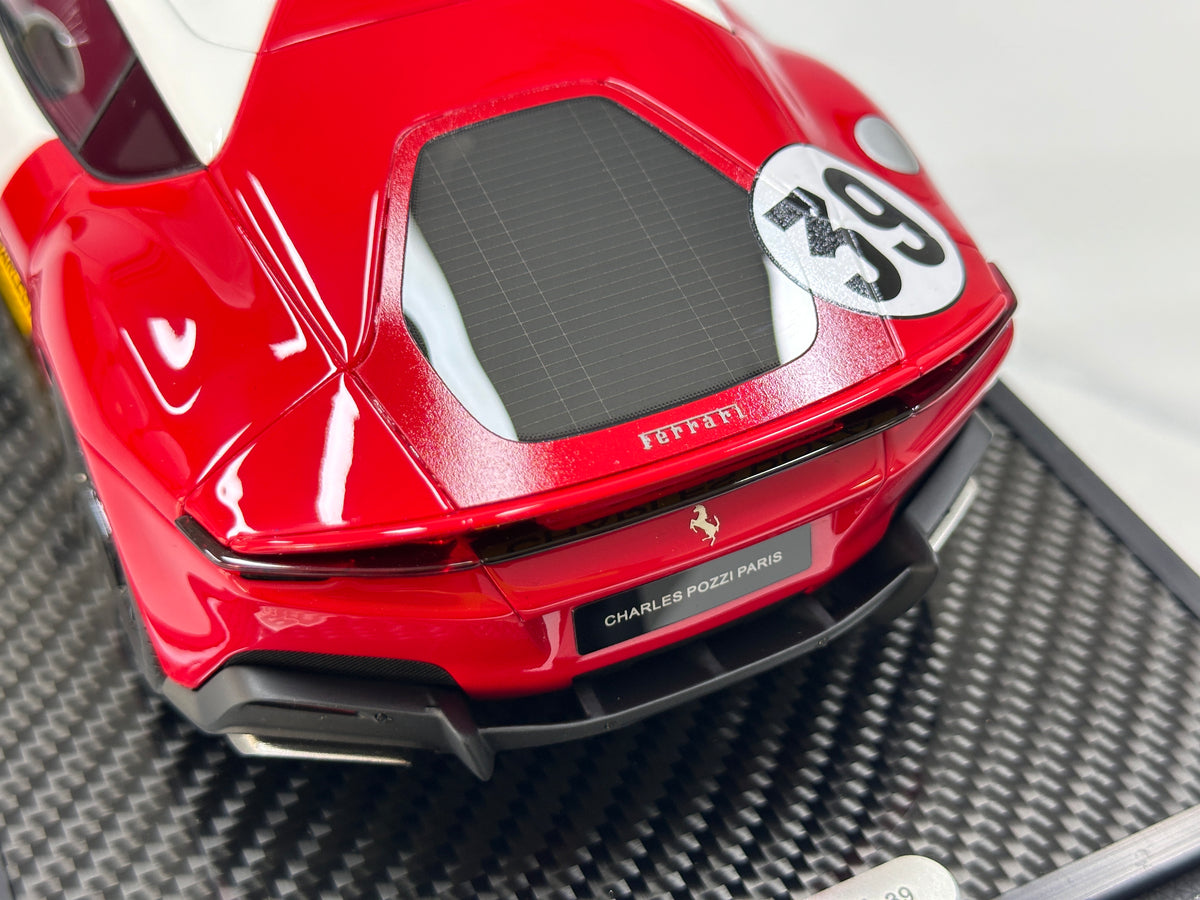 BBR 1/18 Ferrari 12Cilindri Coupé (Special Edition) with Luggage Set – Red/White/Blue – P18248LMST