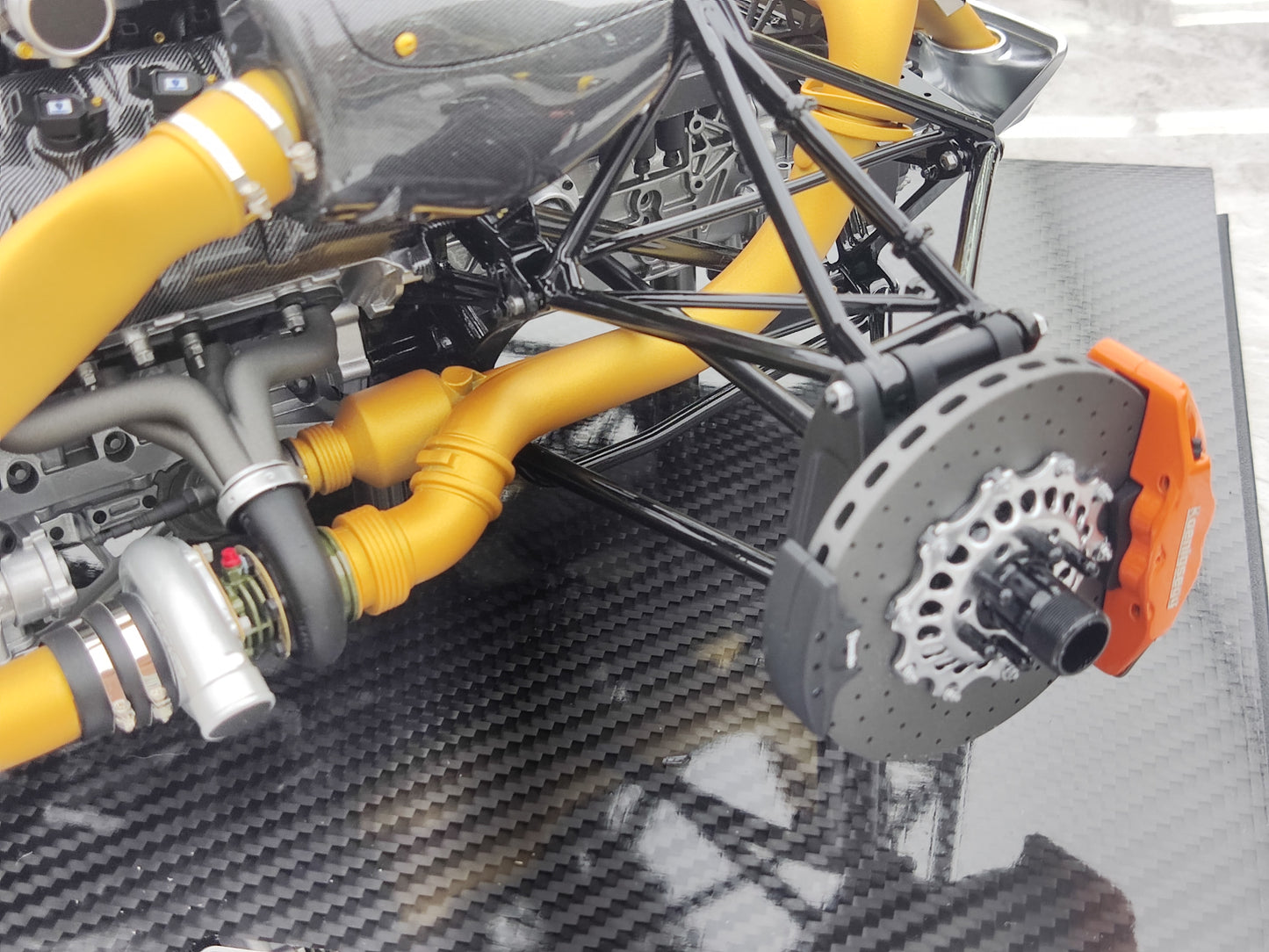 FRONTIART 1/6 Koenigsegg ONE:1 Engine Gold FA20221123-1