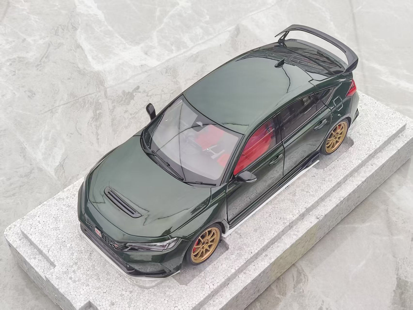 MOTORHELIX 1/18 Honda Civic TYPE R (FL5) Customized Pearl Dark Green MH336