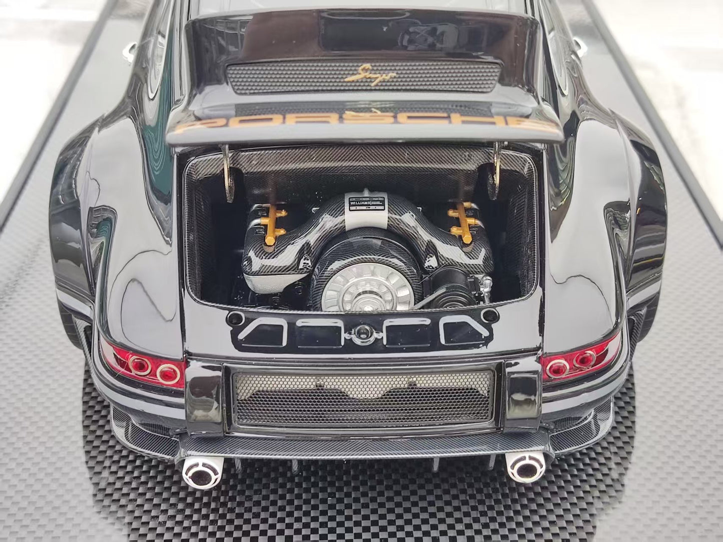 IVY 1/12 Porsche Singer DLS Black SM-IVY001