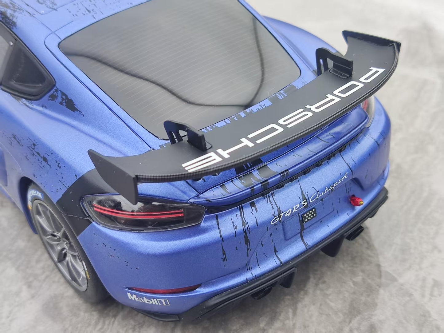 OTTO 1/18 Porsche Cayman 718 GT4 RS Clubport 2021 Blue/Black Livery OT469