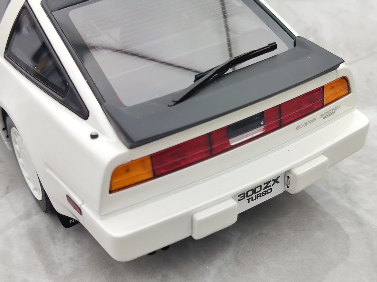 OTTO 1/18 Nissan 300ZX TURBO (Z31) SHIRO EDITION Pearl White OT1181
