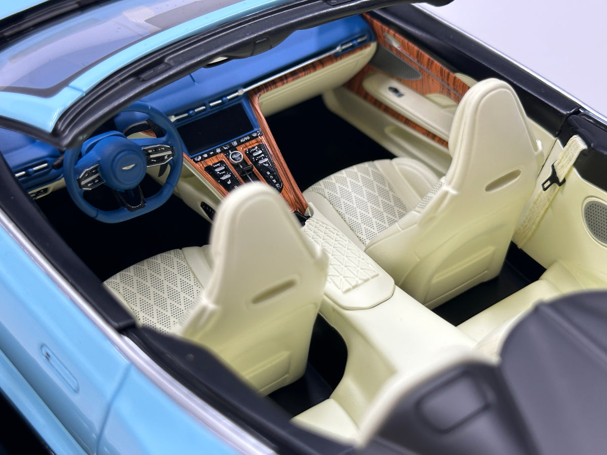 MOTORHELIX 1/18 Aston Martin DB12 Volante Convertible - Glass Blue (MH397)