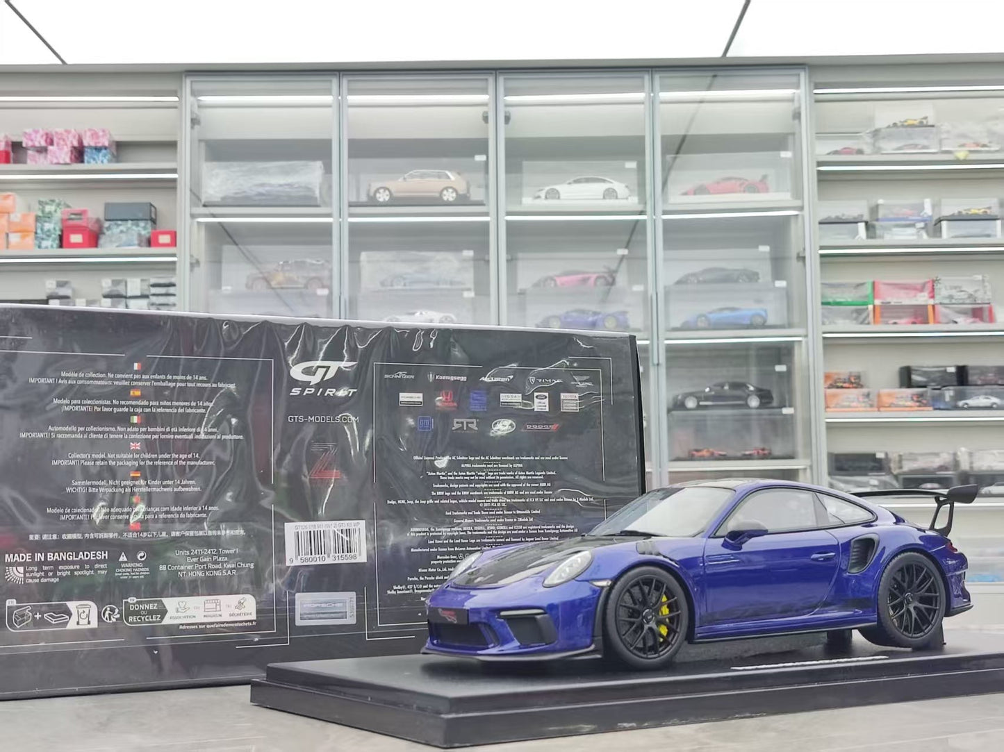 GT Spirit 1/18 Porsche 911 [991.2] GT3 RS WP Blue GT526