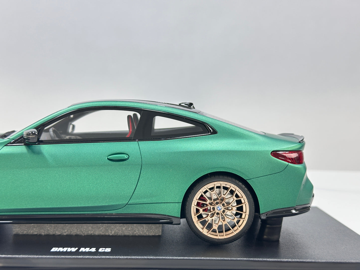 GT Spirit 1/18 BMW M4 CS Green GT994
