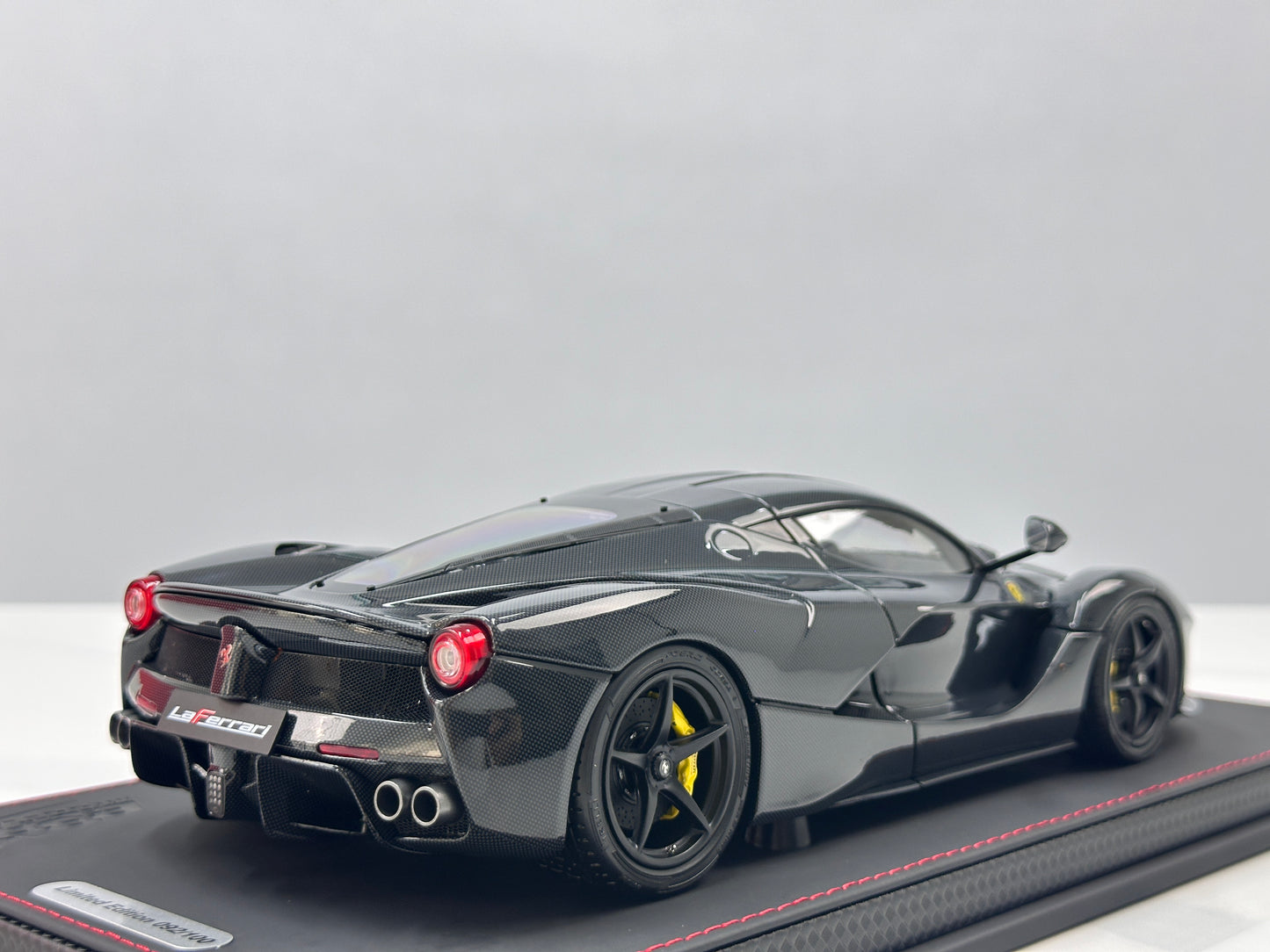 BBR 1/18 Ferrari LaFerrari Alloy Alloy Full Opening Leather Sole Black Knight BBR182244