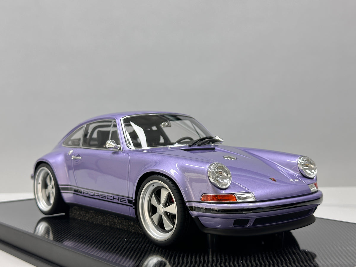 IVY 1/12 Porsche Singer with Skis IVY248