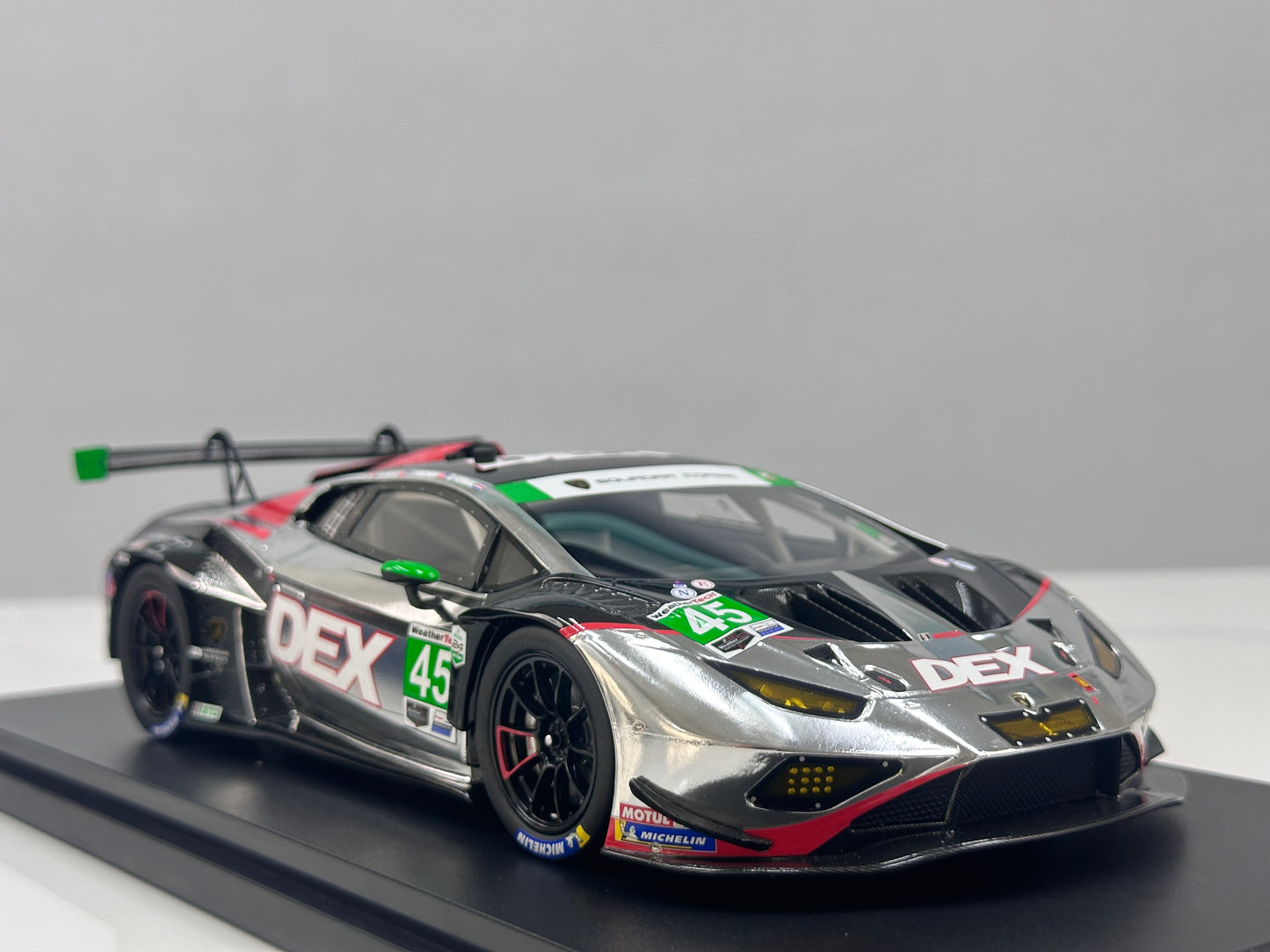 Topspeed 1/18 Lamborghini Huracán GT3 EVO2 #45 DEX Wayne Taylor Racing Silver/Black Livery TS0655