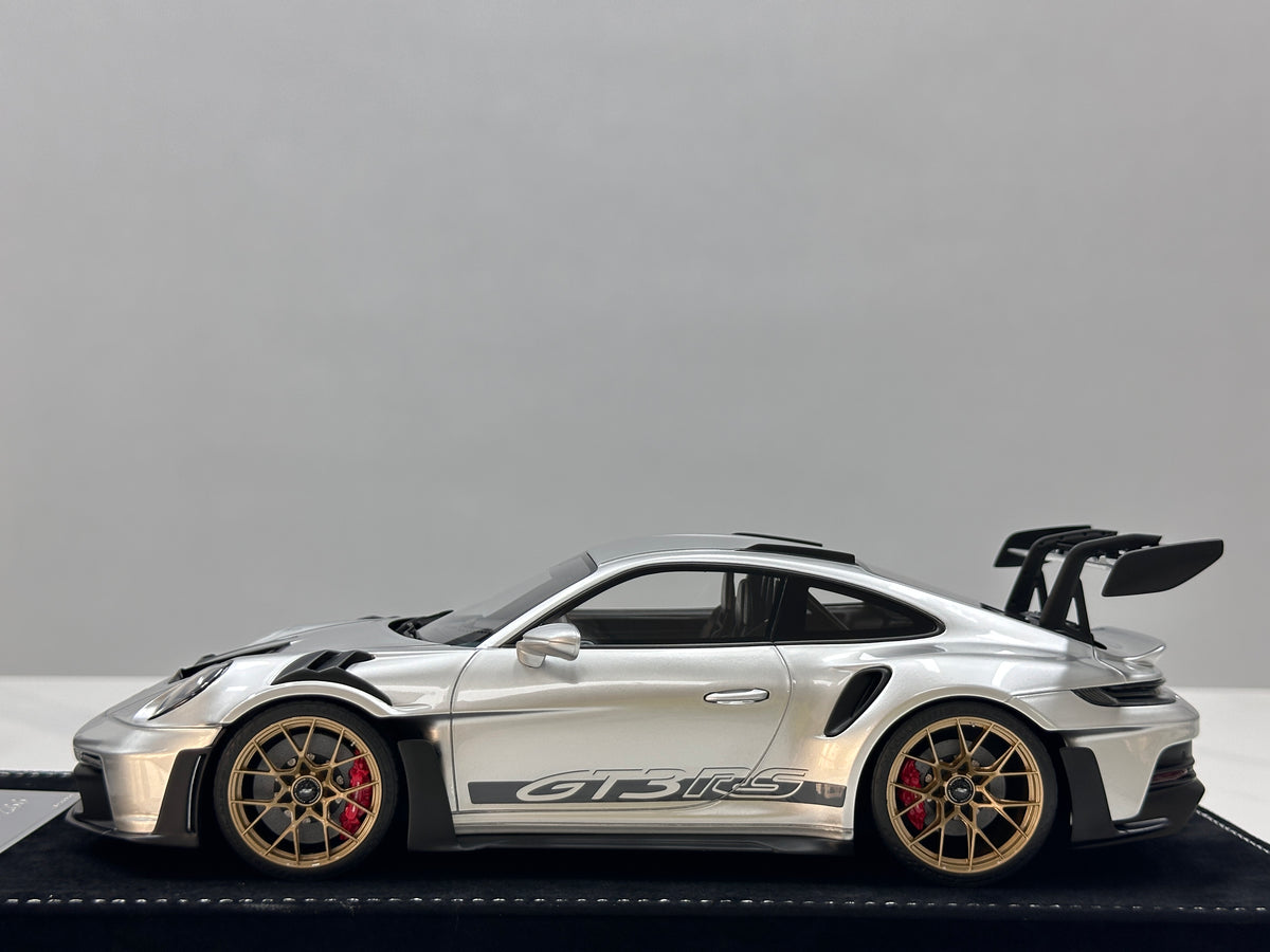 HH Model 1/18 Porsche 992 GT3 RS GT Silver HH724